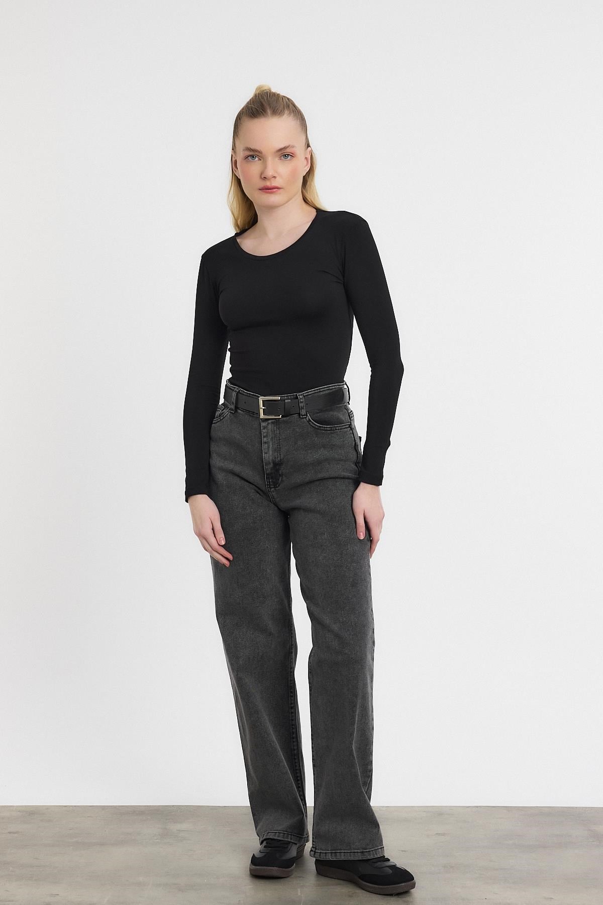 Siyah Uzun Kol Bisiklet Yaka Basic Body 950