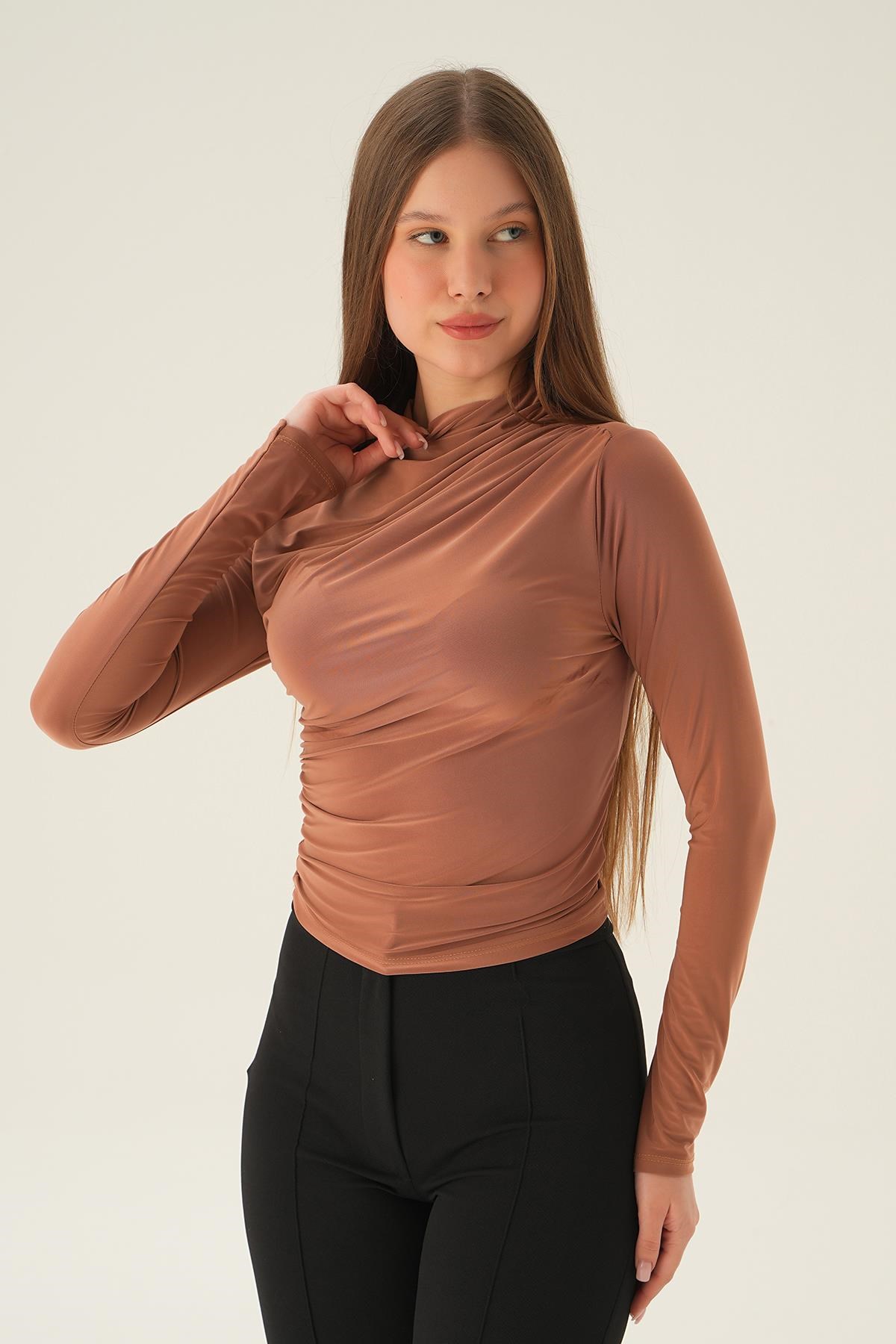 Taba Omuz Pileli Bluz 3568