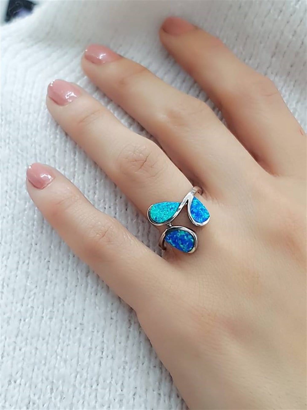 Opal Taşlı Modern Gümüş Yüzük
