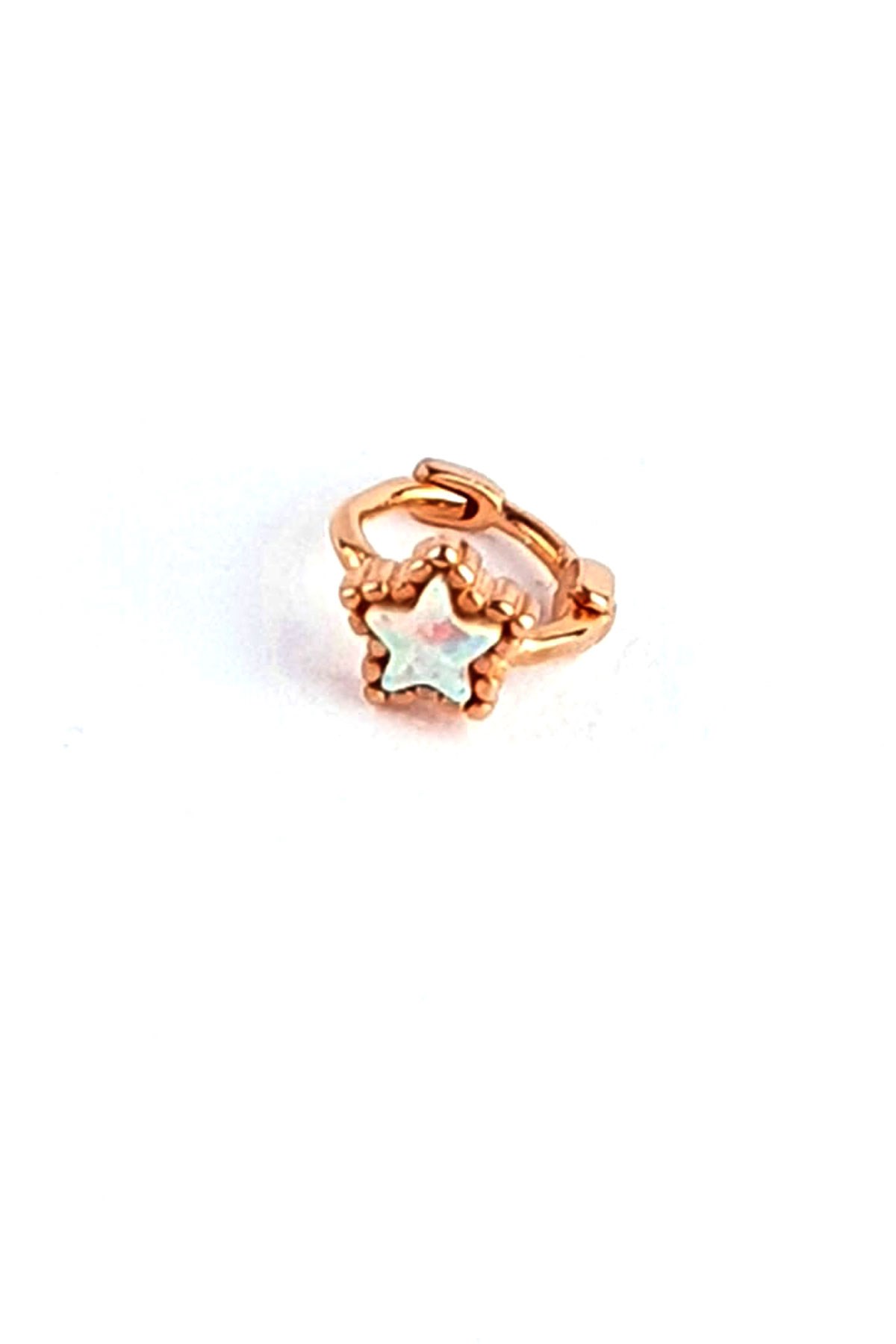 Opal Taşlı Yıldız Figürlü 925ayar Gümüş Üzerine Rose Altın Kaplama Tragus minimal halka küpe 