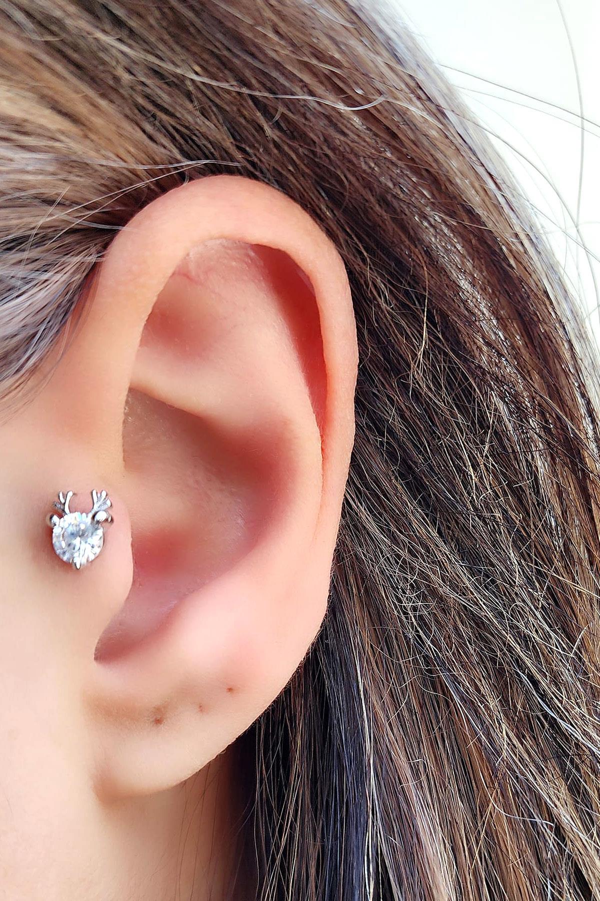 Pırlanta Parlaklığı Zirkon Taşlı 925 Ayar Gümüş Tragus Helix Piercing 