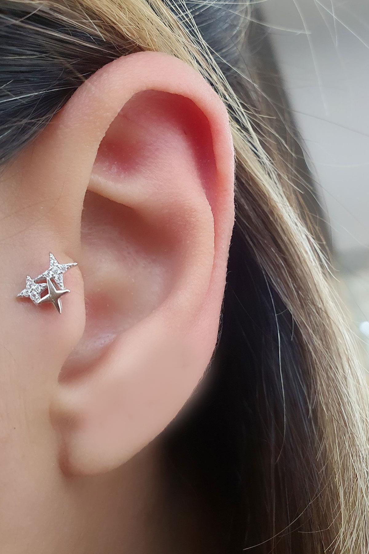 Pırlanta Parlaklığında Zirkon Taşlı Kutup Yıldızı Figürlü 925ayar Gümüş Tragus Kıkırdak Helix Piercing 