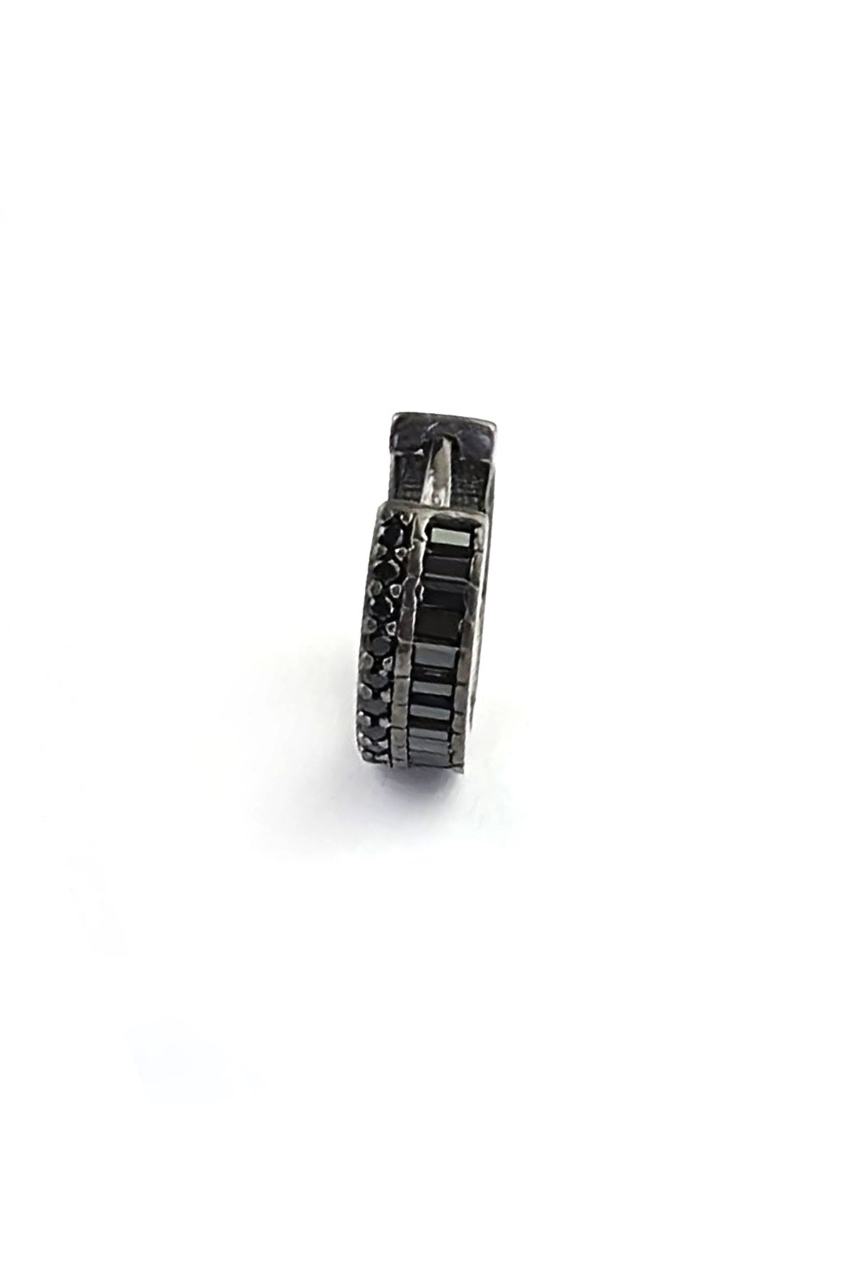 Siyah Oniks Taşlı 925ayar Gümüş Siyah Rodajli Tek Erkek Küpe cap 1.2 cm