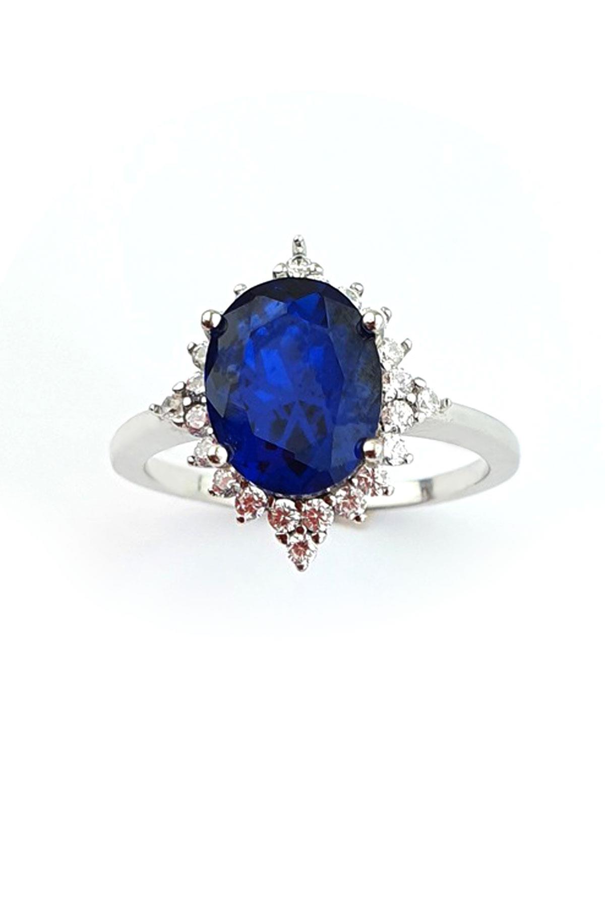 Sky Diamond Blue Creative Sapphire 925ayar Gümüş Üzerine Beyaz Altın Kaplama Oval Tek taş yüzük 