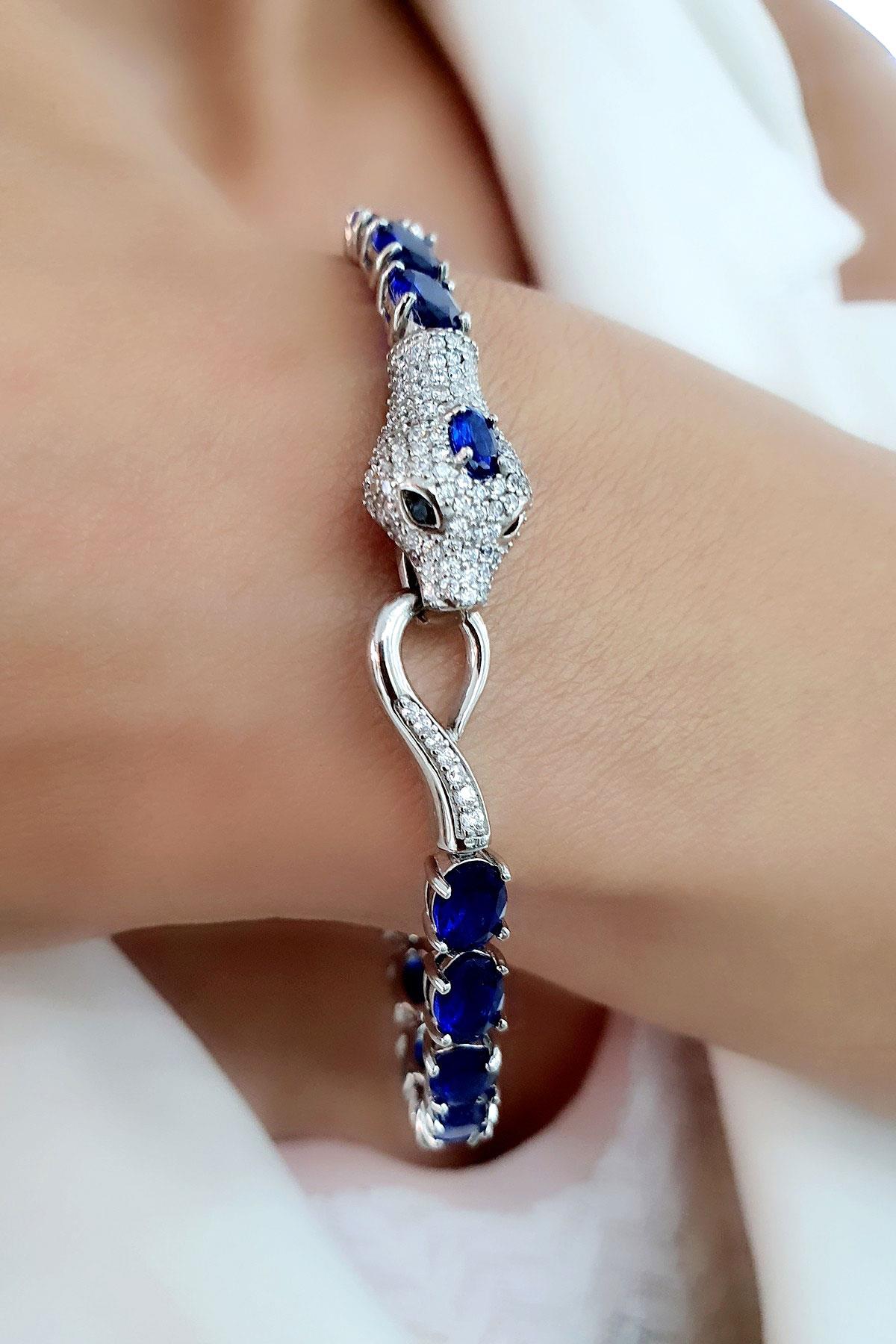 Sky Diamond Blue Creative Sapphire 925ayar Gümüş Üzerine Beyaz Altın Kaplama Yılan kilit detaylı Su Yolu Bileklik