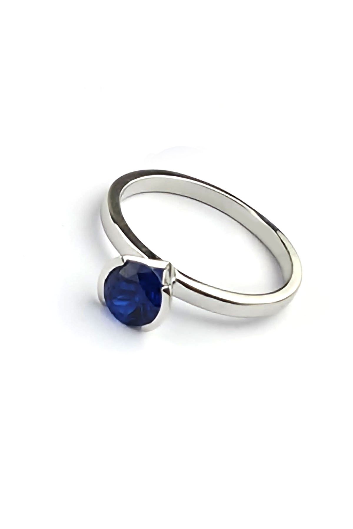 Sky diamond Blue Safir Taşlı 925 ayar Gümüş Üzerine Beyaz Altın Kaplama Tek Taş yüzük 