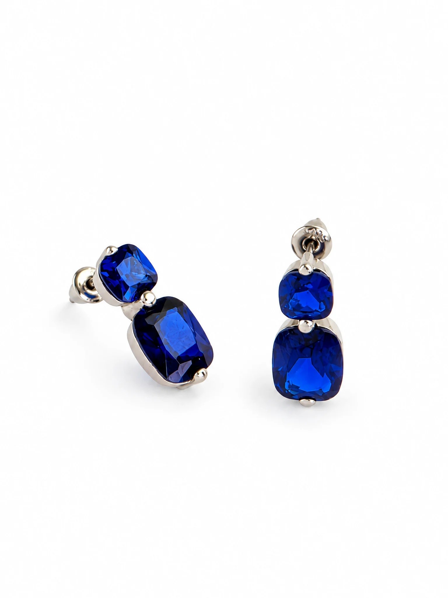Sky diamond Blue Safir Taşlı 925 ayar Gümüş Tasarım küpe 