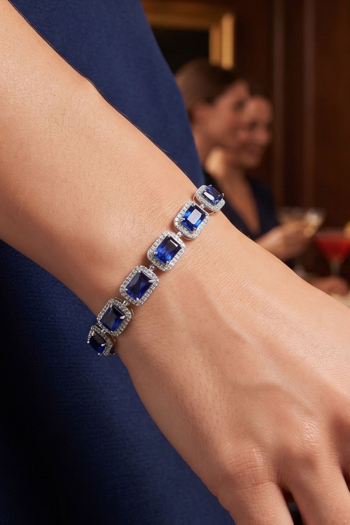 Sky diamond Blue Safir Taşlı 925ayar Gümüş Üzerine Beyaz Altın Kaplama Baget Suyolu bileklik