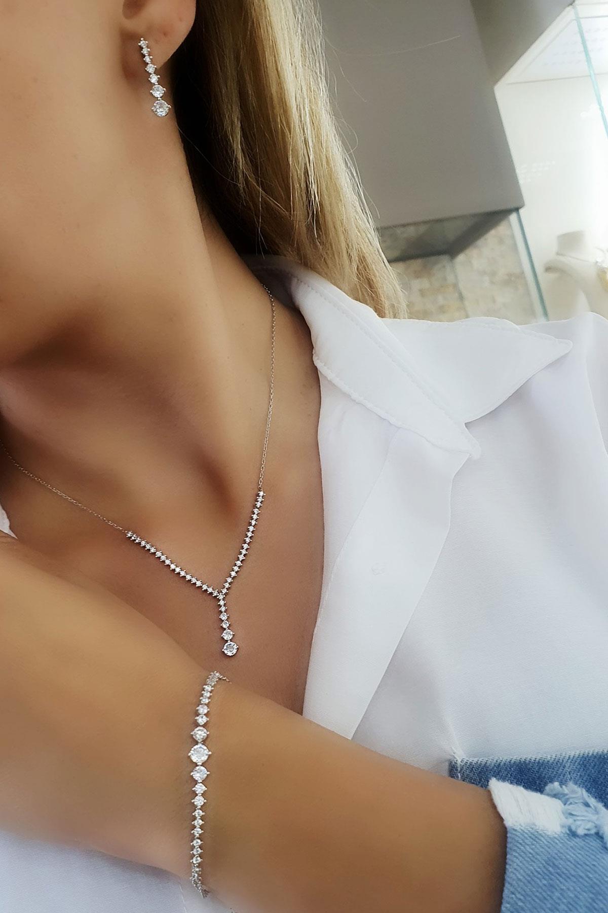 Starlight Diamond Zirkonia Taşlı 925 ayar Gümüş Set Takım