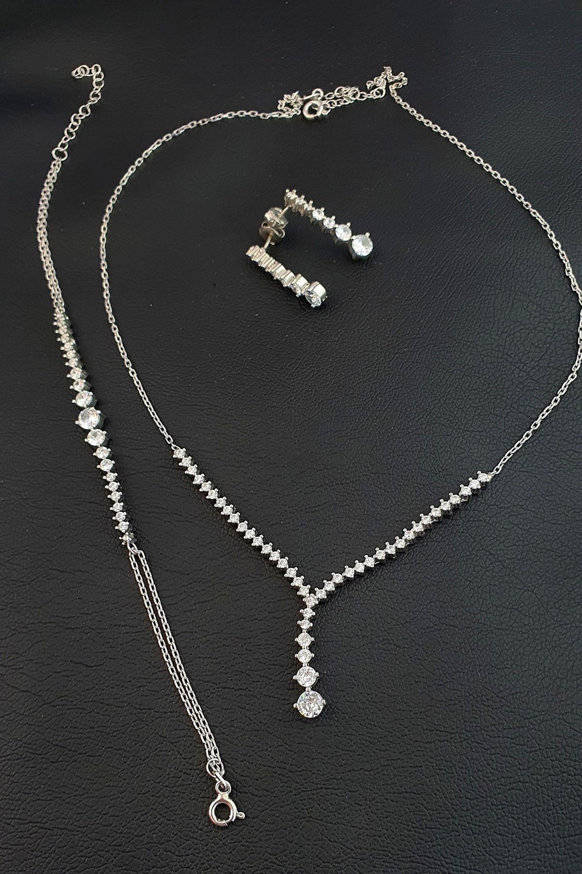 Starlight Diamond Zirkonia Taşlı 925 ayar Gümüş Set Takım