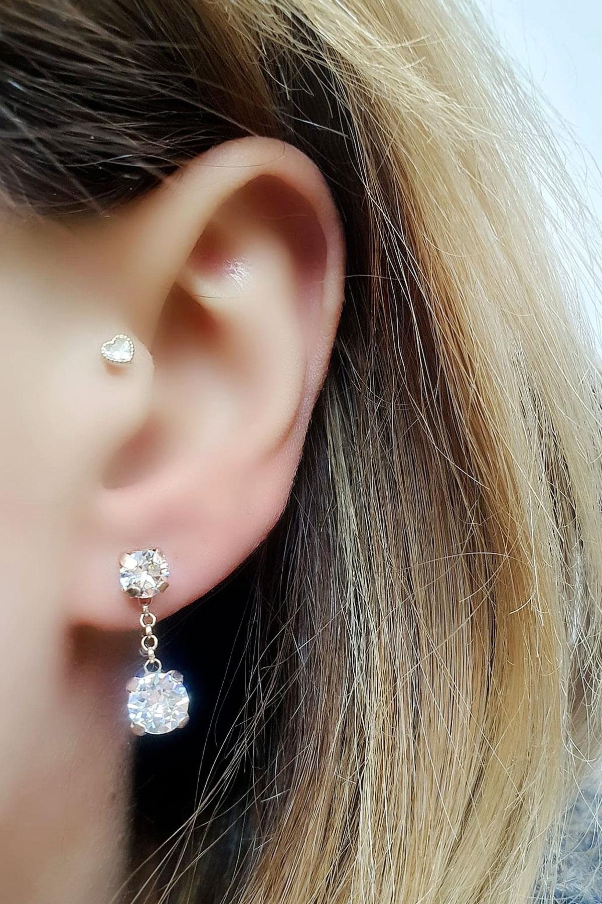 Swarovski Taşlı 925 ayar Gümüş Trend Küpe