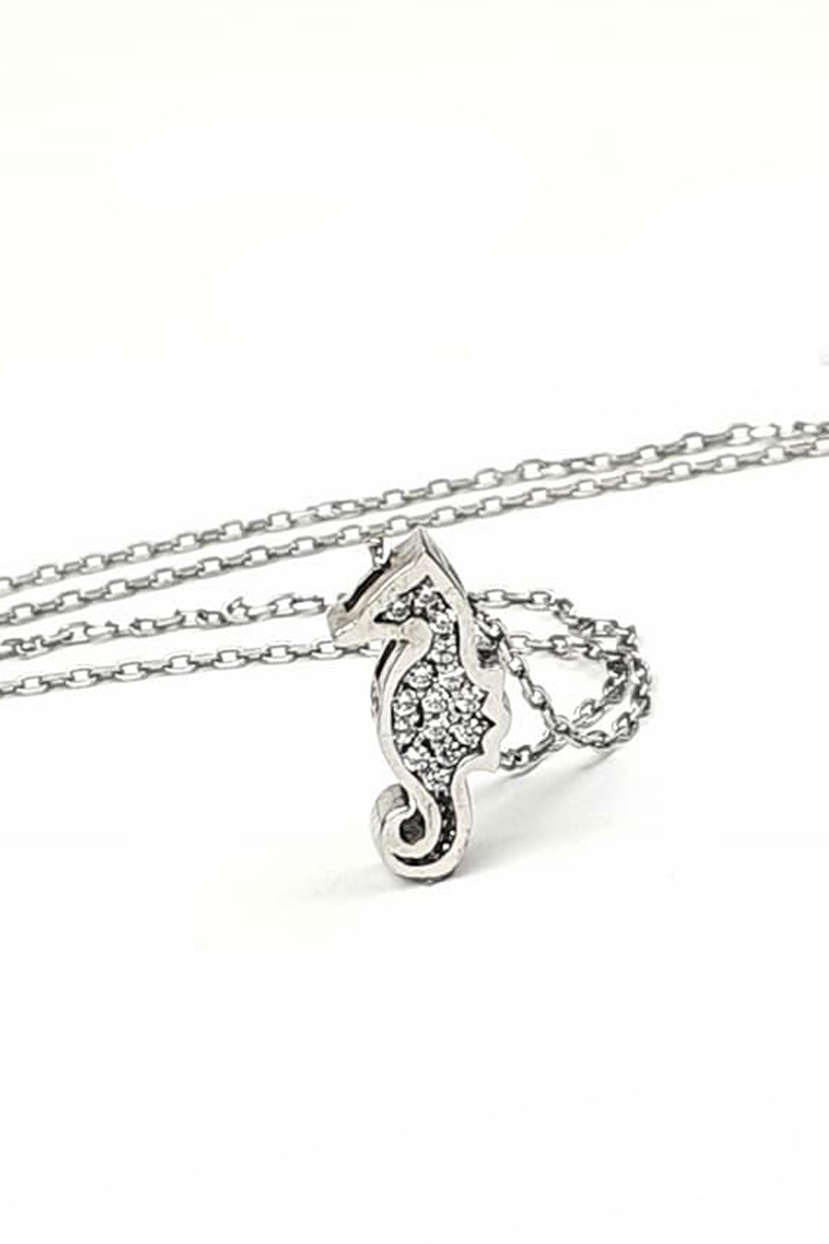 swarovski taşlı gümüş deniz atı figürlü kolye