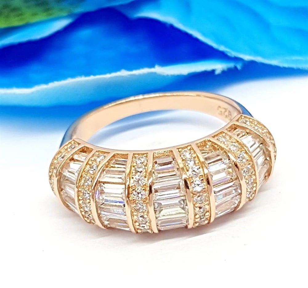 Swarovski Taşlı İtalyan Tasarımı 925 Ayar Gümüş Rose Yüzük 