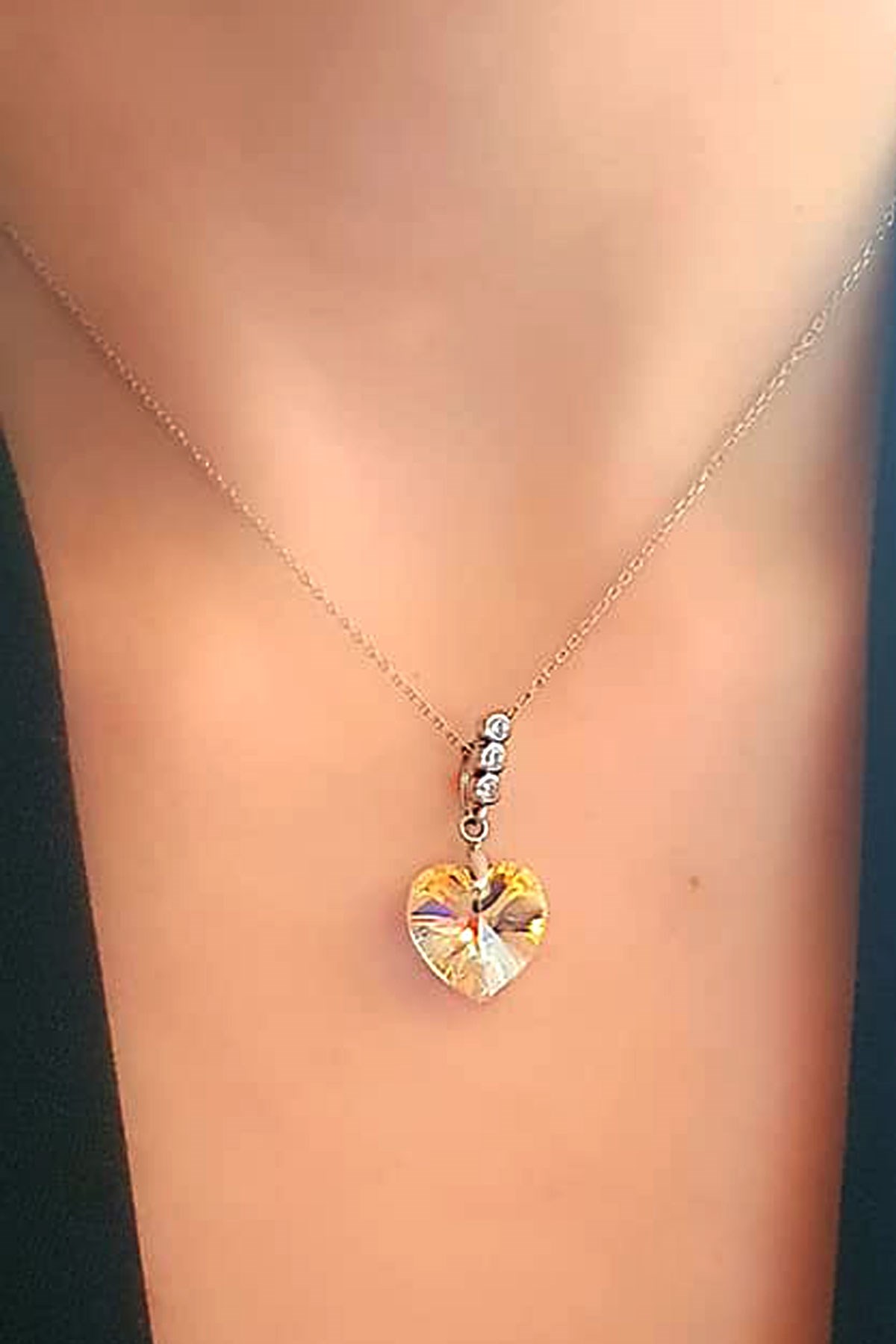 Swarovski taşlı kalp figürlü gümüş kolye