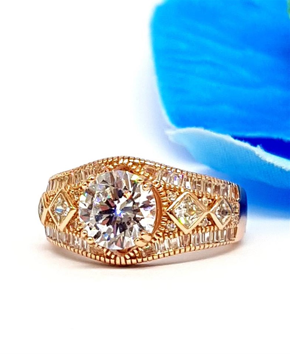 Swarovski Taşlı Rose Altın Kaplamalı Gümüş Yüzük