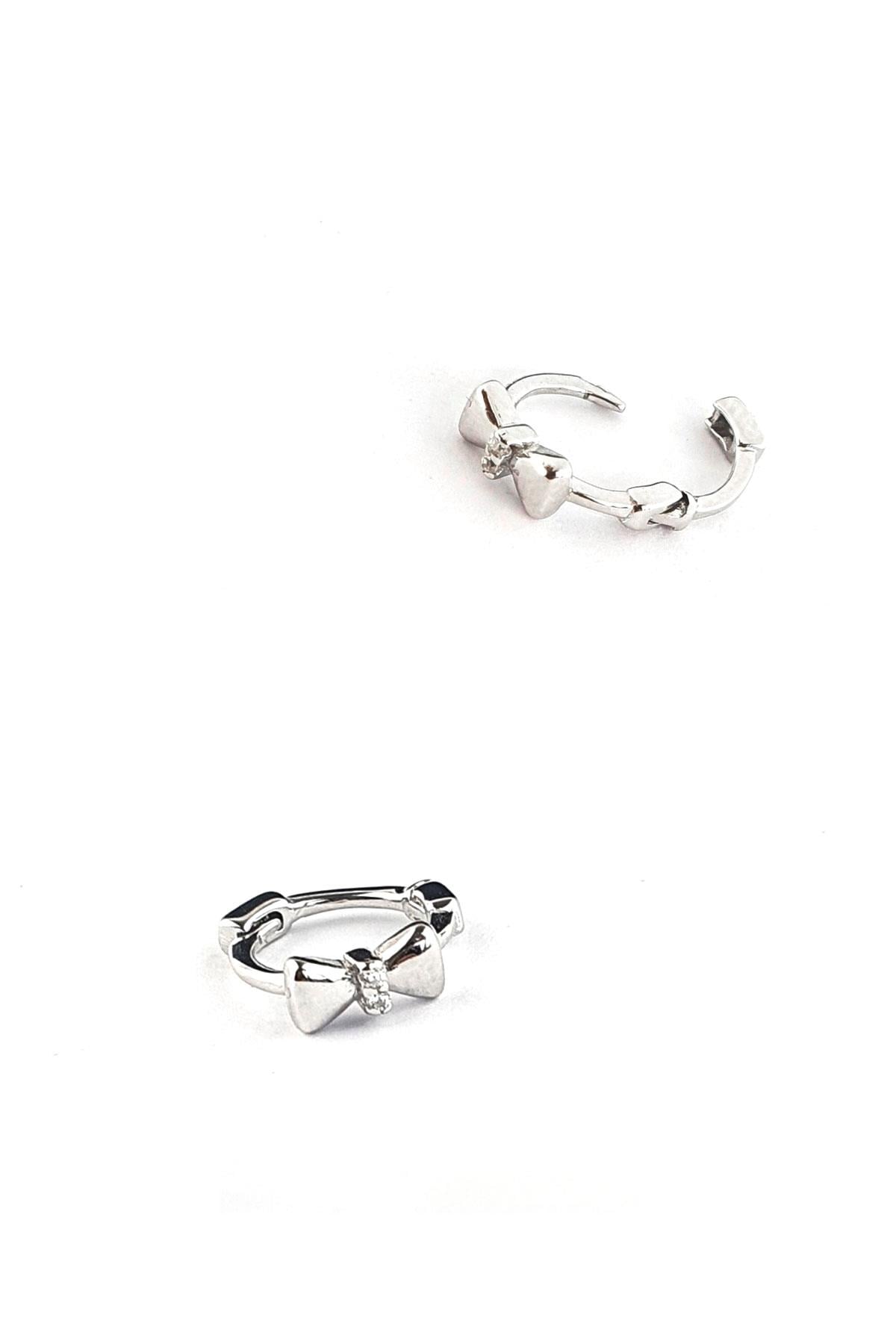 Zirkon Taş Detaylı 925ayar Gümüş Tragus Helix Minimal Tek Kıkırdak küpe