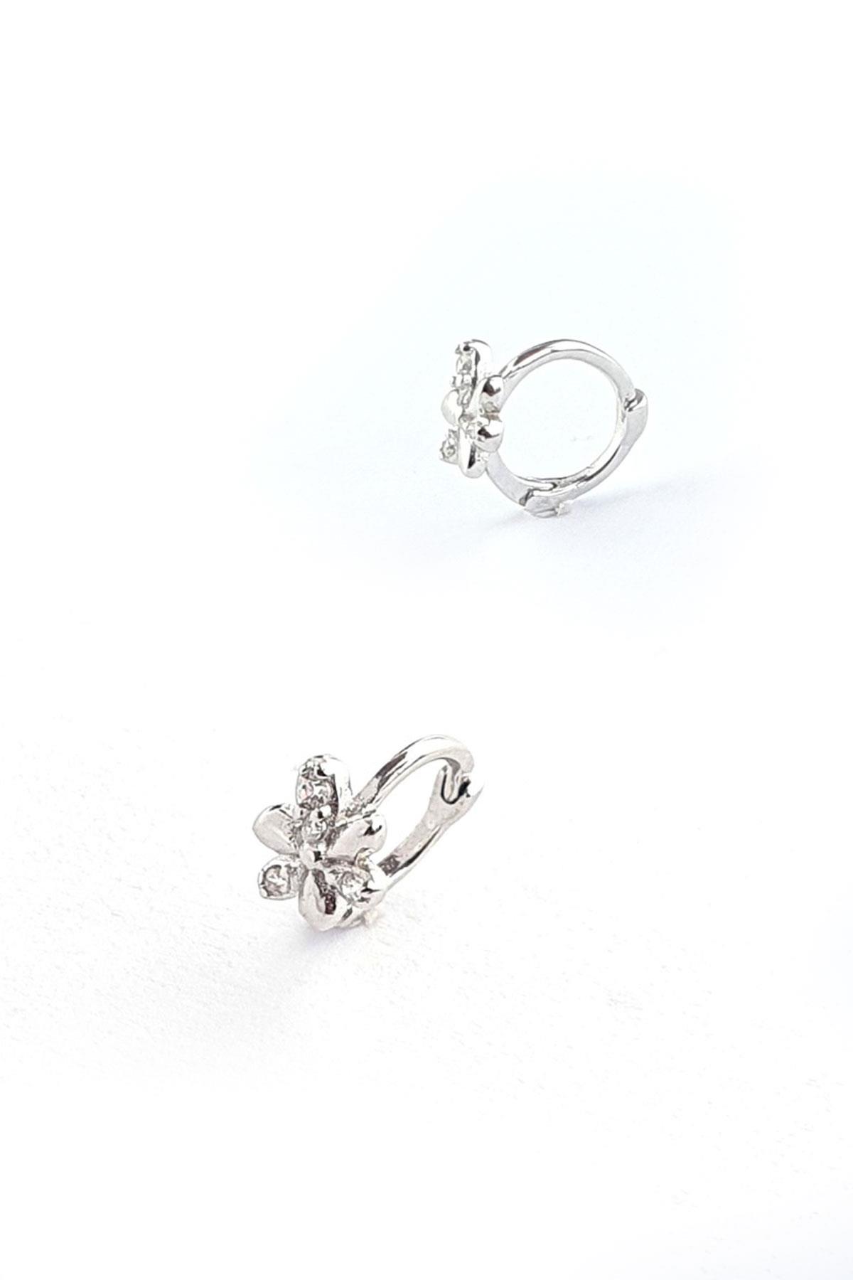 Zirkon Taş Detaylı 925ayar Gümüş Tragus Helix Minimal Tek Kıkırdak küpe 