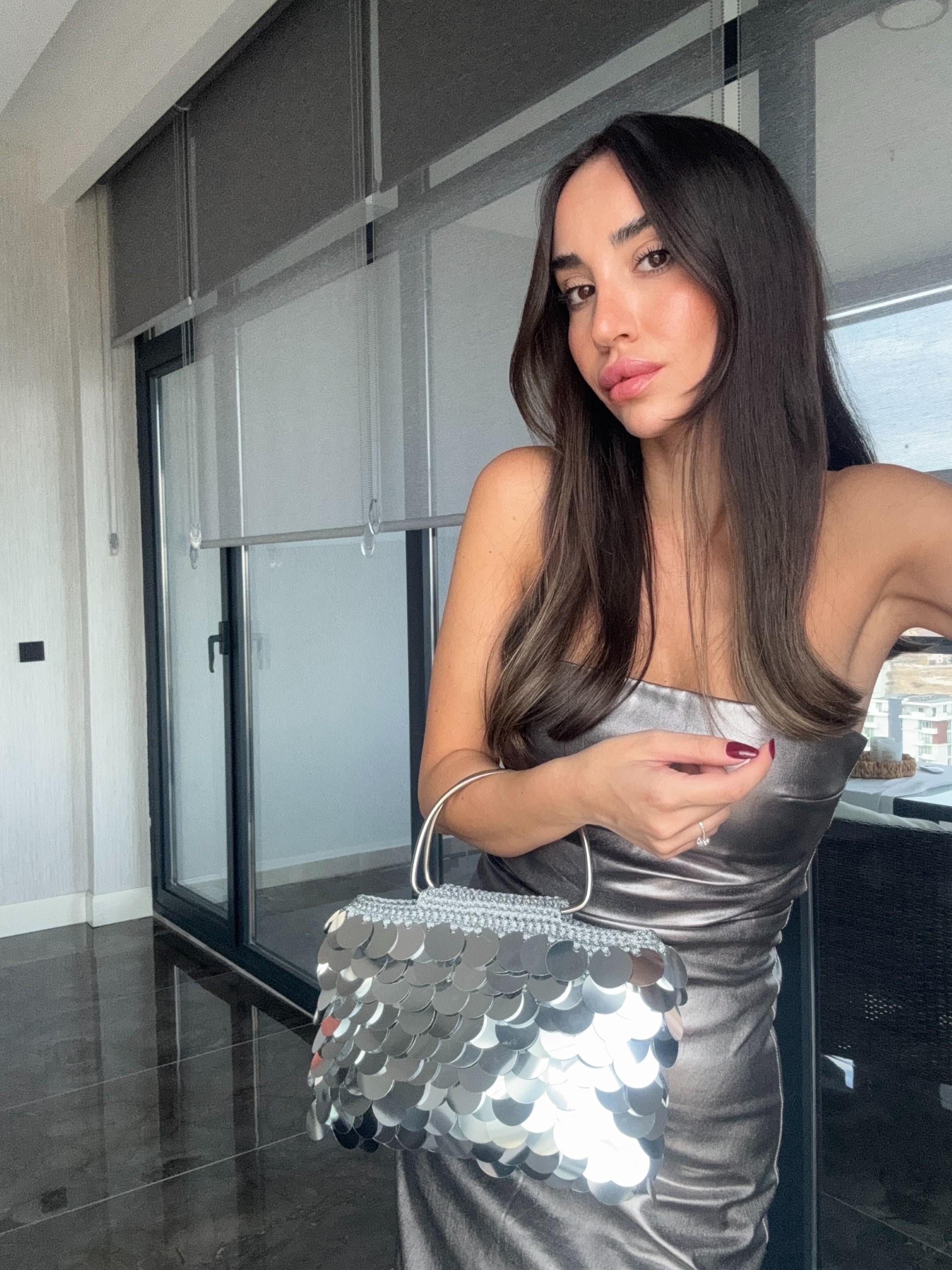 Pullu Silver Çanta