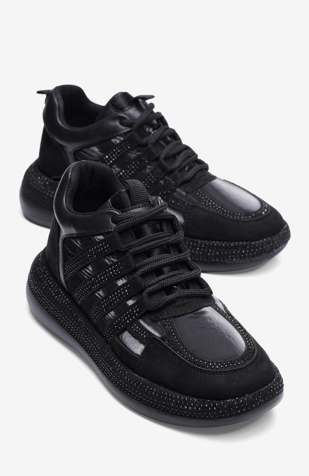 Kadın Paraşüt Sneaker Süet Detaylı Taşlı Günlük Spor Ayakkabı Vona Siyah