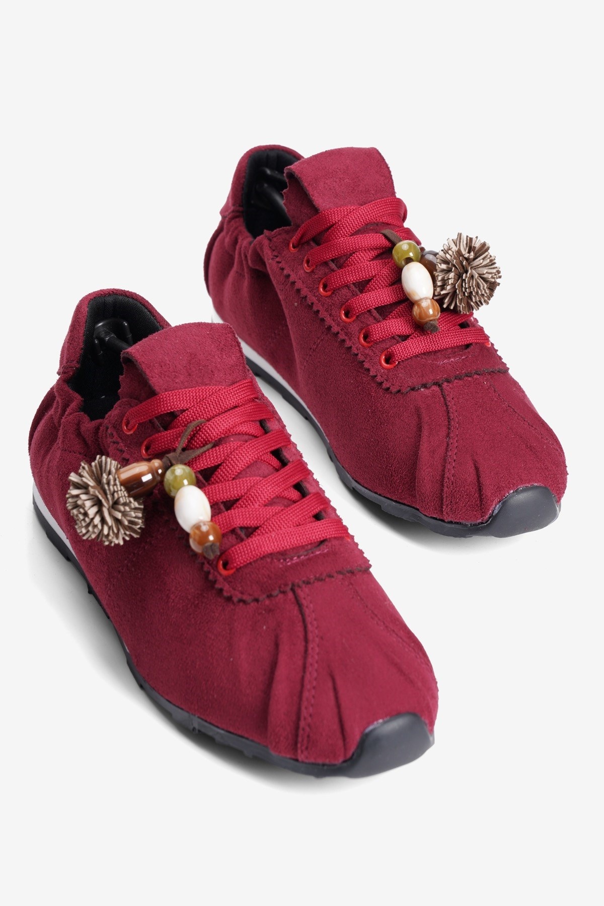 Kadın Süet Sneaker Arka Lastikli Aksesuarlı Spor ayakkabı Moya Bordo