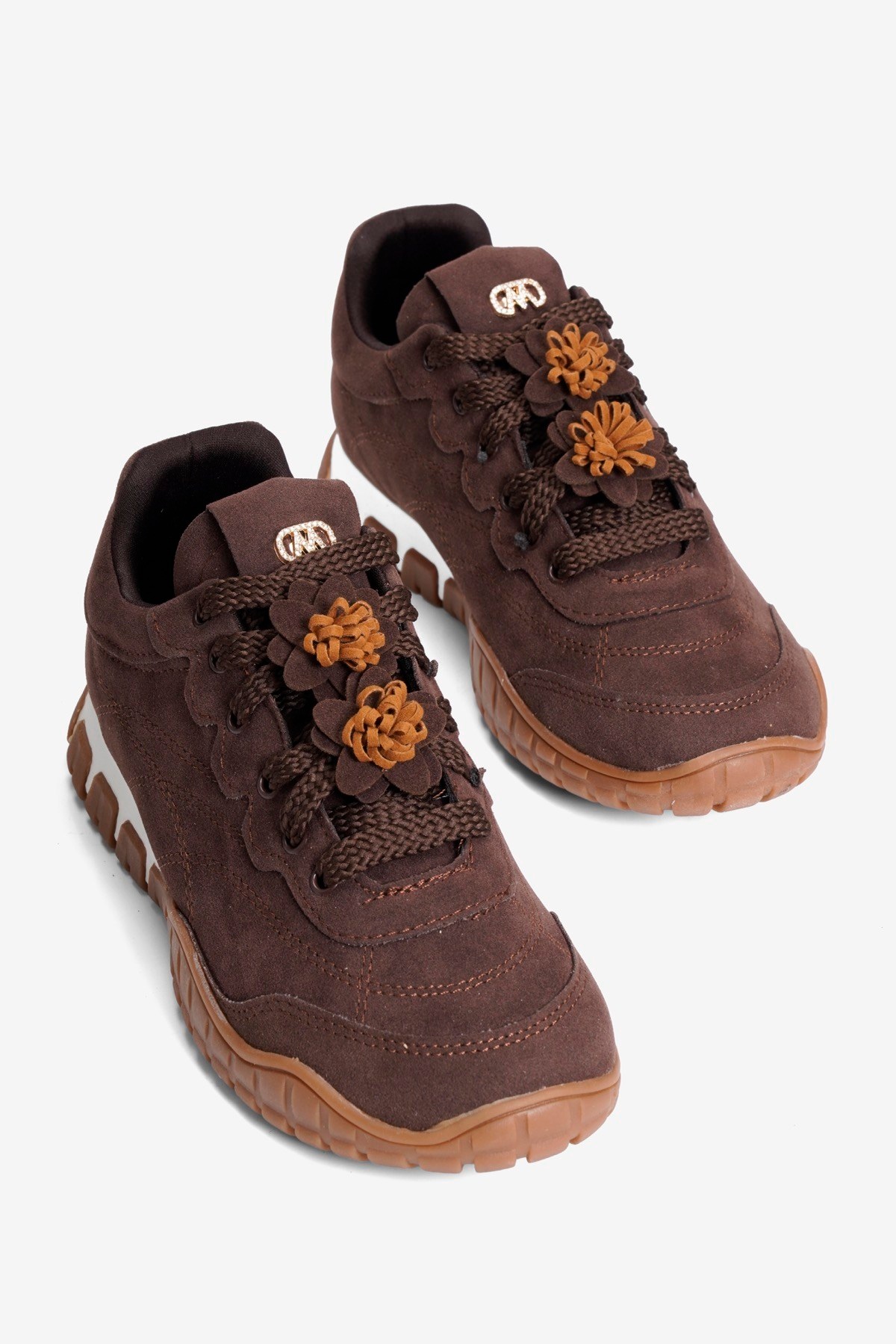Kadın Süet Sneaker Çiçek Aksesuarlı Günlük Spor Ayakkabı  Nira Kahverengi
