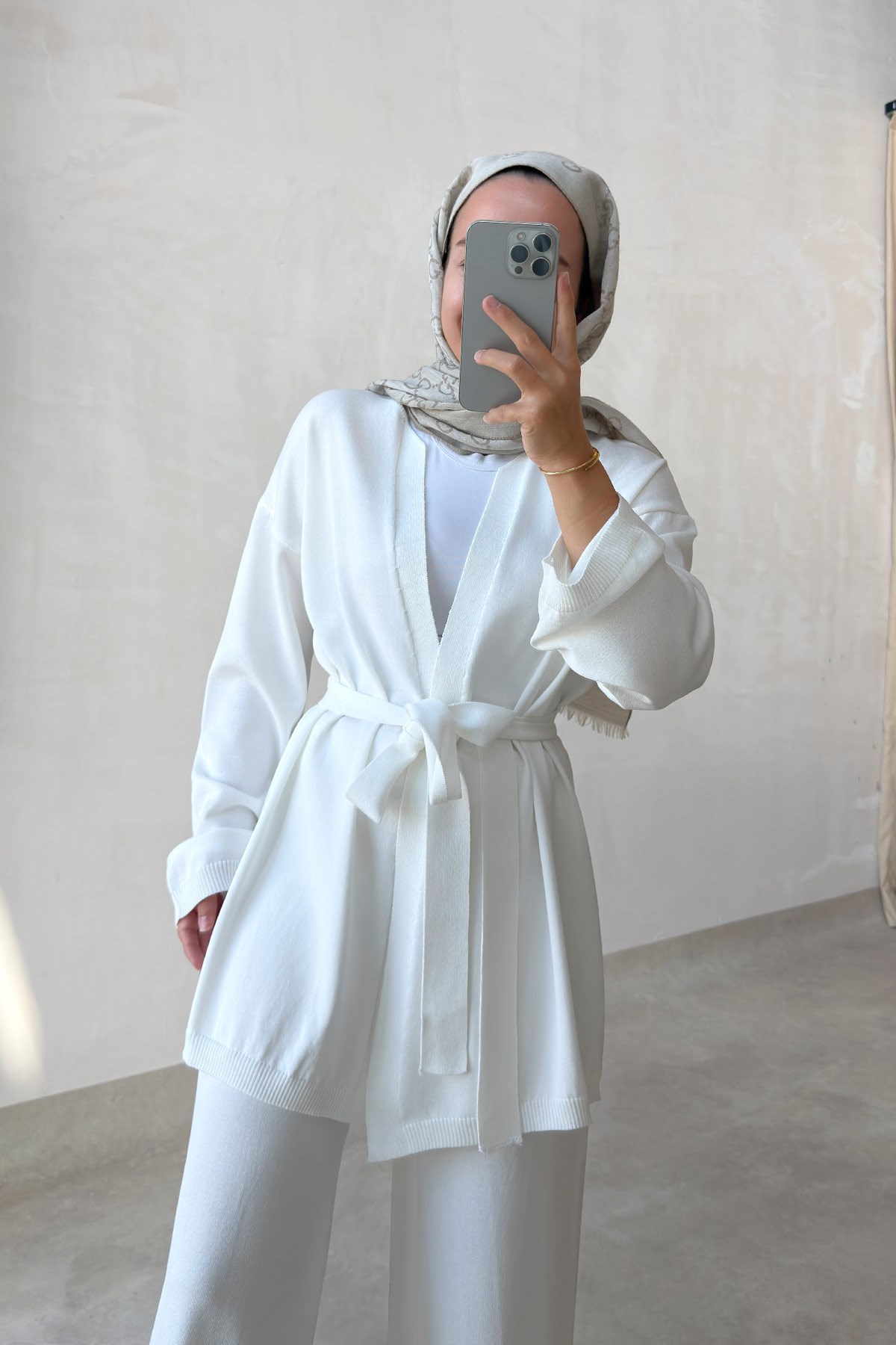 Premium Hırkalı Rayon Takım - Beyaz