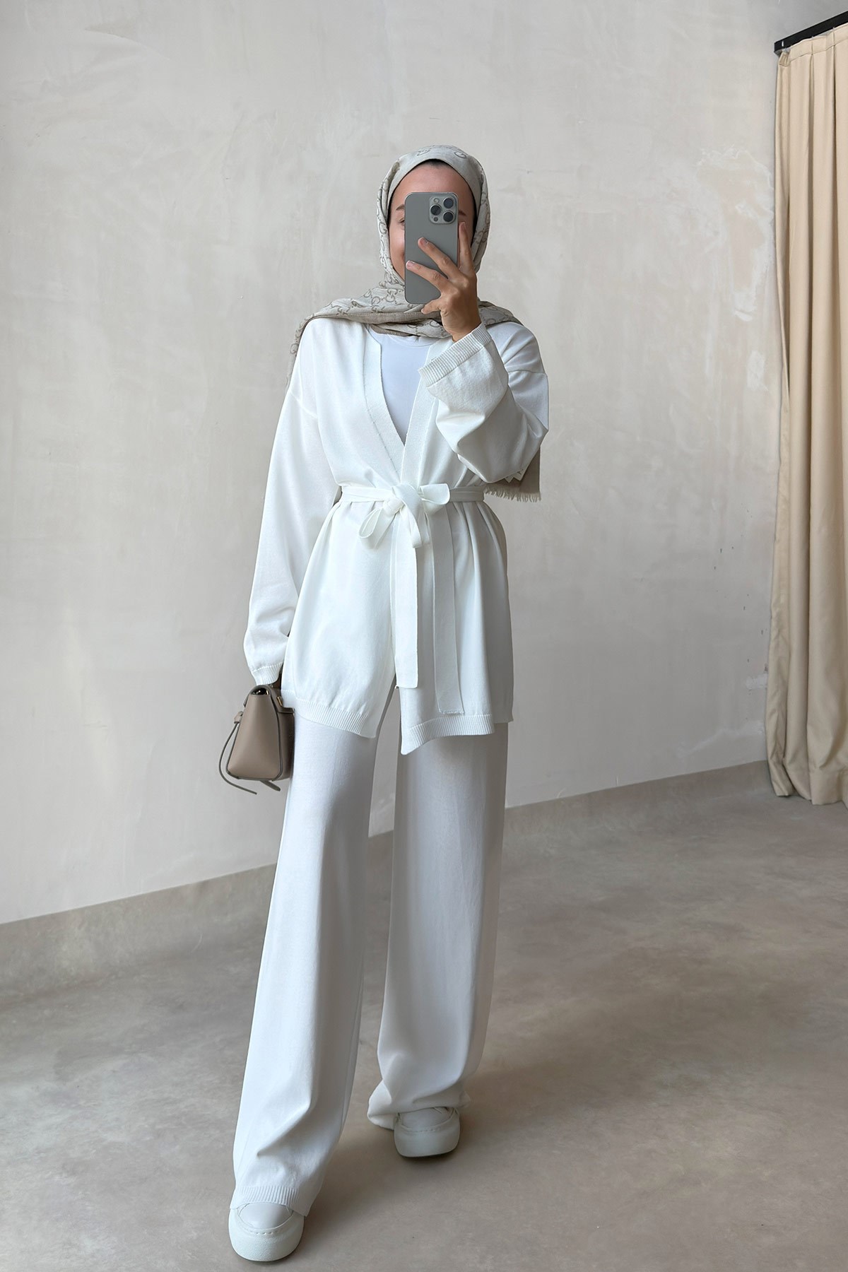 Premium Hırkalı Rayon Takım - Beyaz