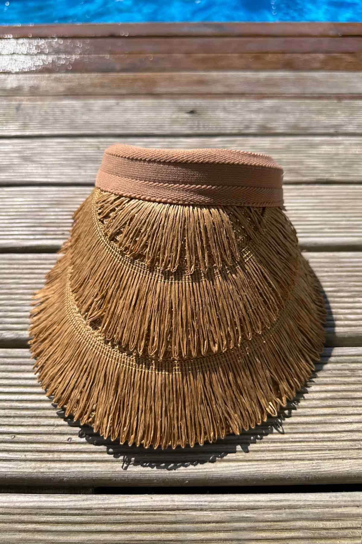 Saçaklı Hasır Vizor Şapka - Camel