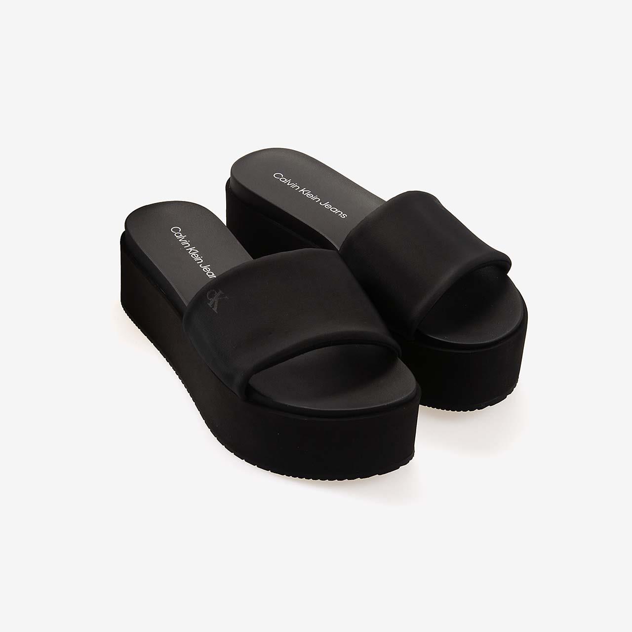 Calvin Klein Kadın Dolgu Topuk Terlik YW0YW01791
