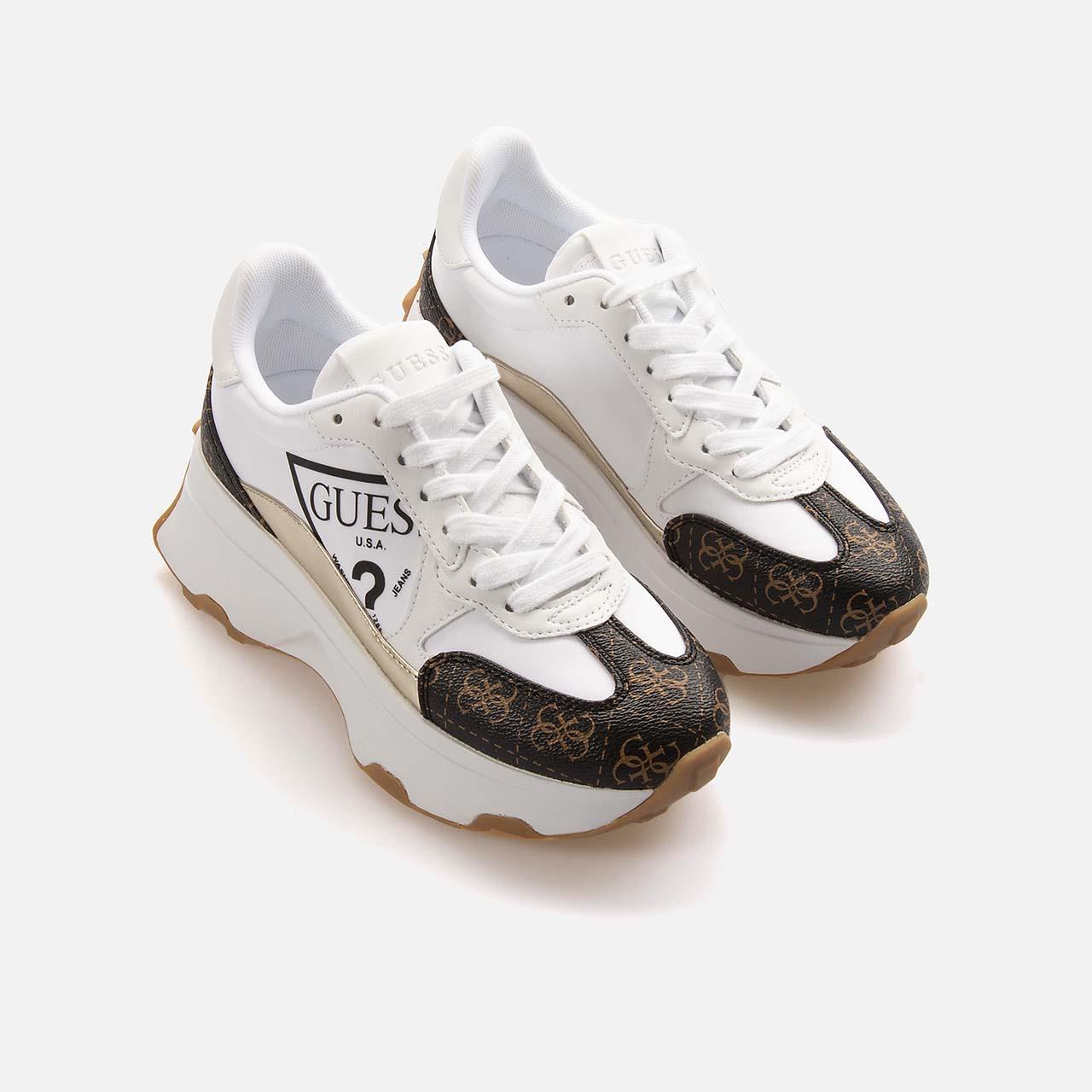 Guess   Kadın Spor & Sneaker FLPCB5FAL12