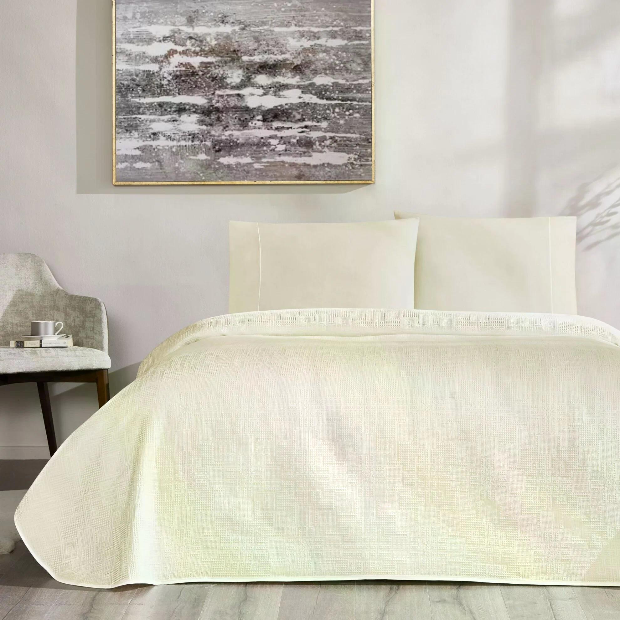 Taç 3699 Tek Kişilik Jakar Pike Takımı Vıgnes BeyazPİKE TAKIMI T.K