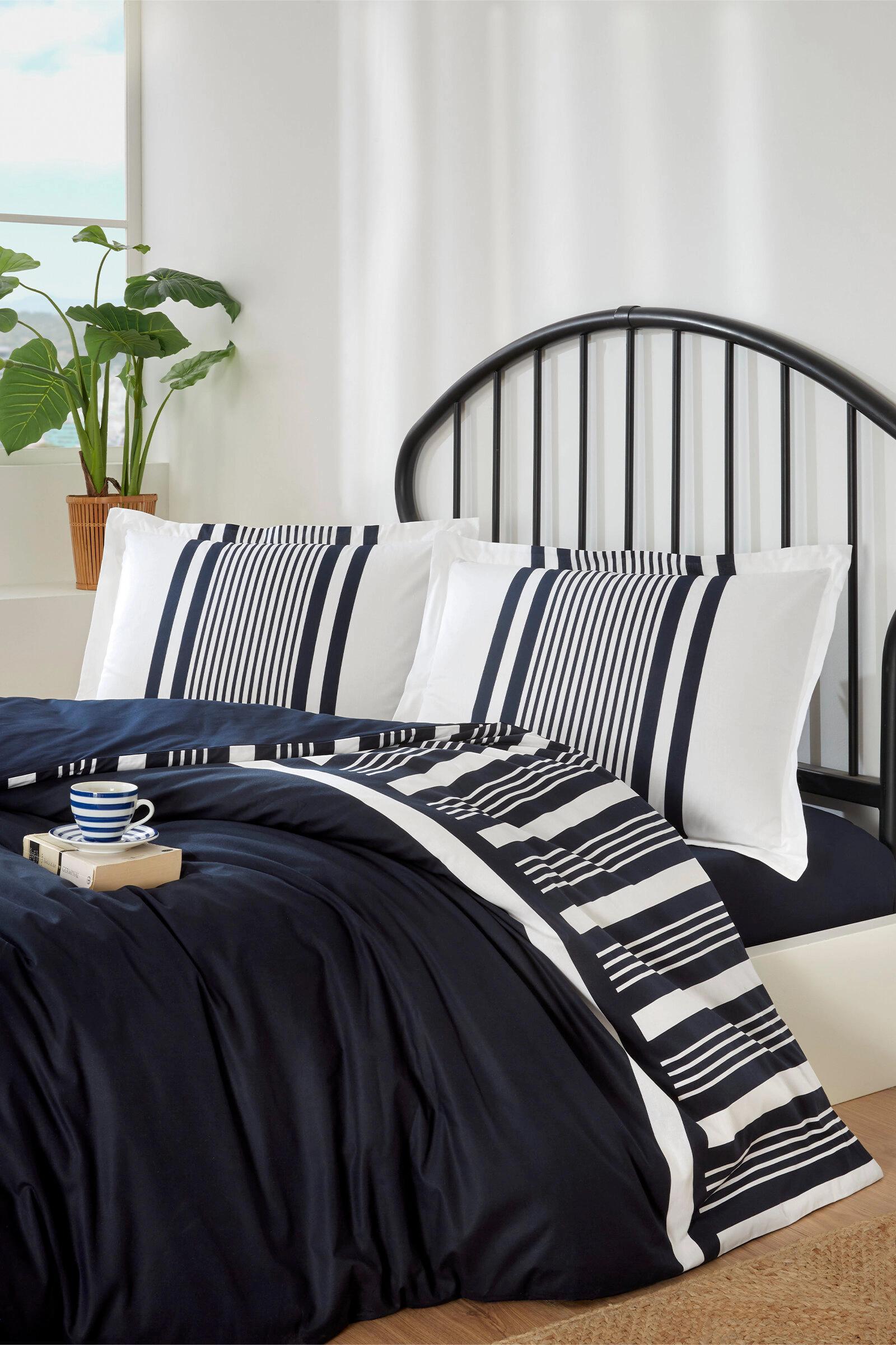 Özdilek Wonder Tek Kişilik Fitted Nevresim Takımı LacıvertNEVRESİM TAKIMI T.K