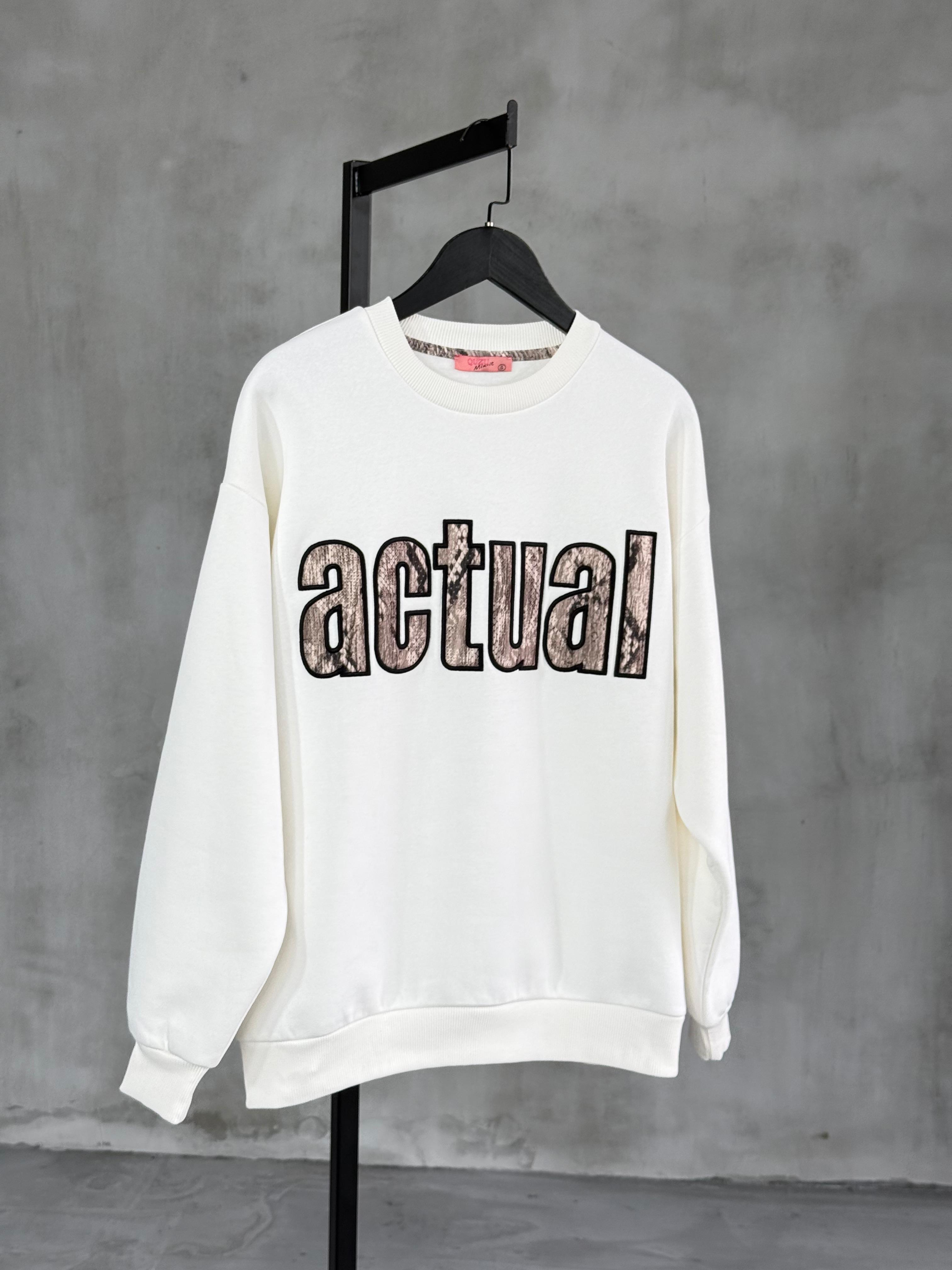 Actual Nakışlı Oversize Sweatshirt (Ekru)