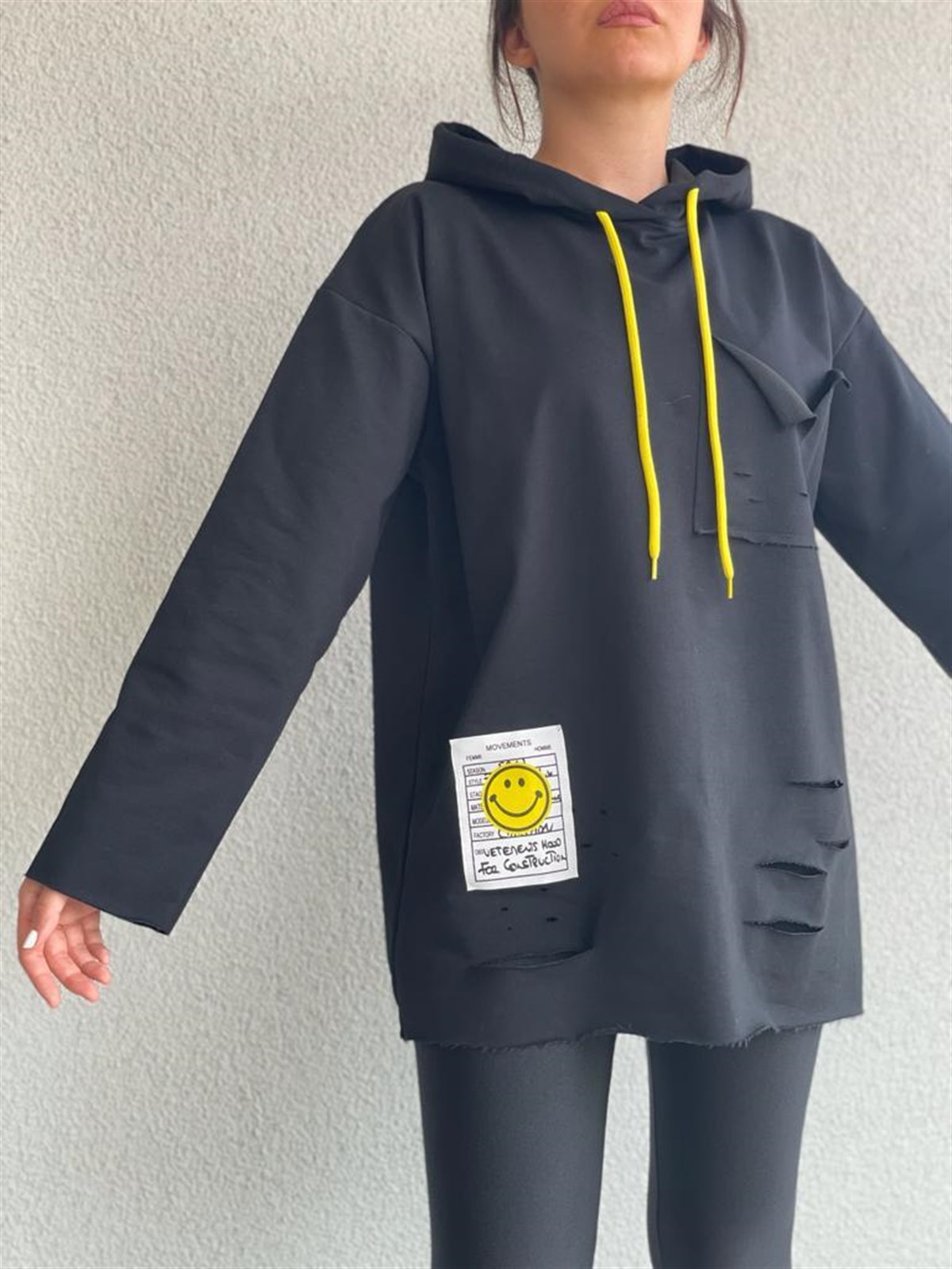 Arma Detaylı Yırtık Sweat (Siyah)