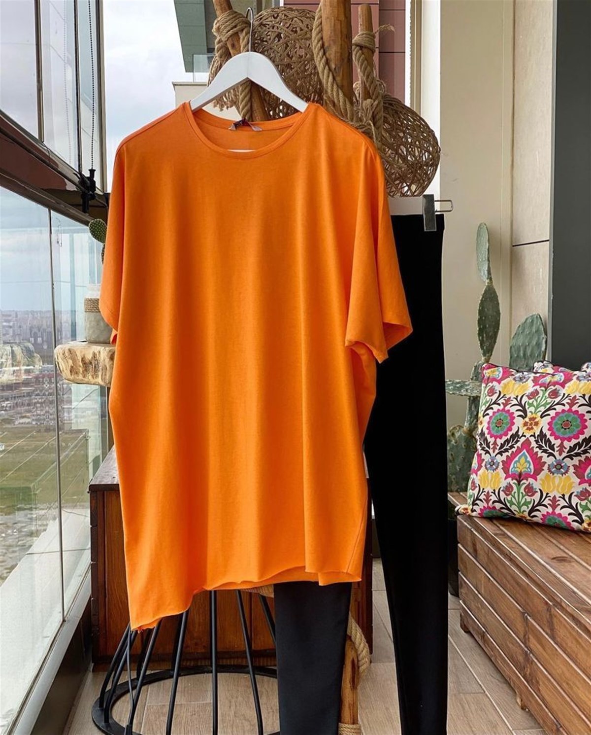 Asimetrik Kesim Oversize Tshirt  (Oranj)
