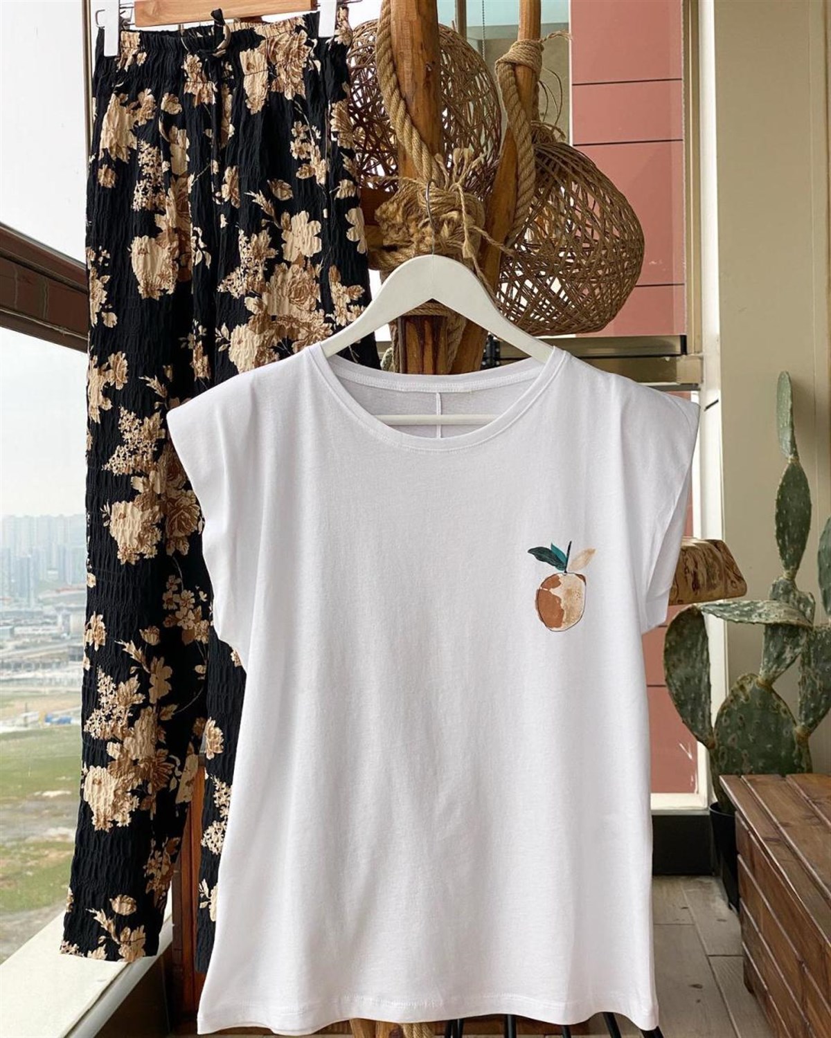 Baskı Detaylı Vatkalı Tshirt