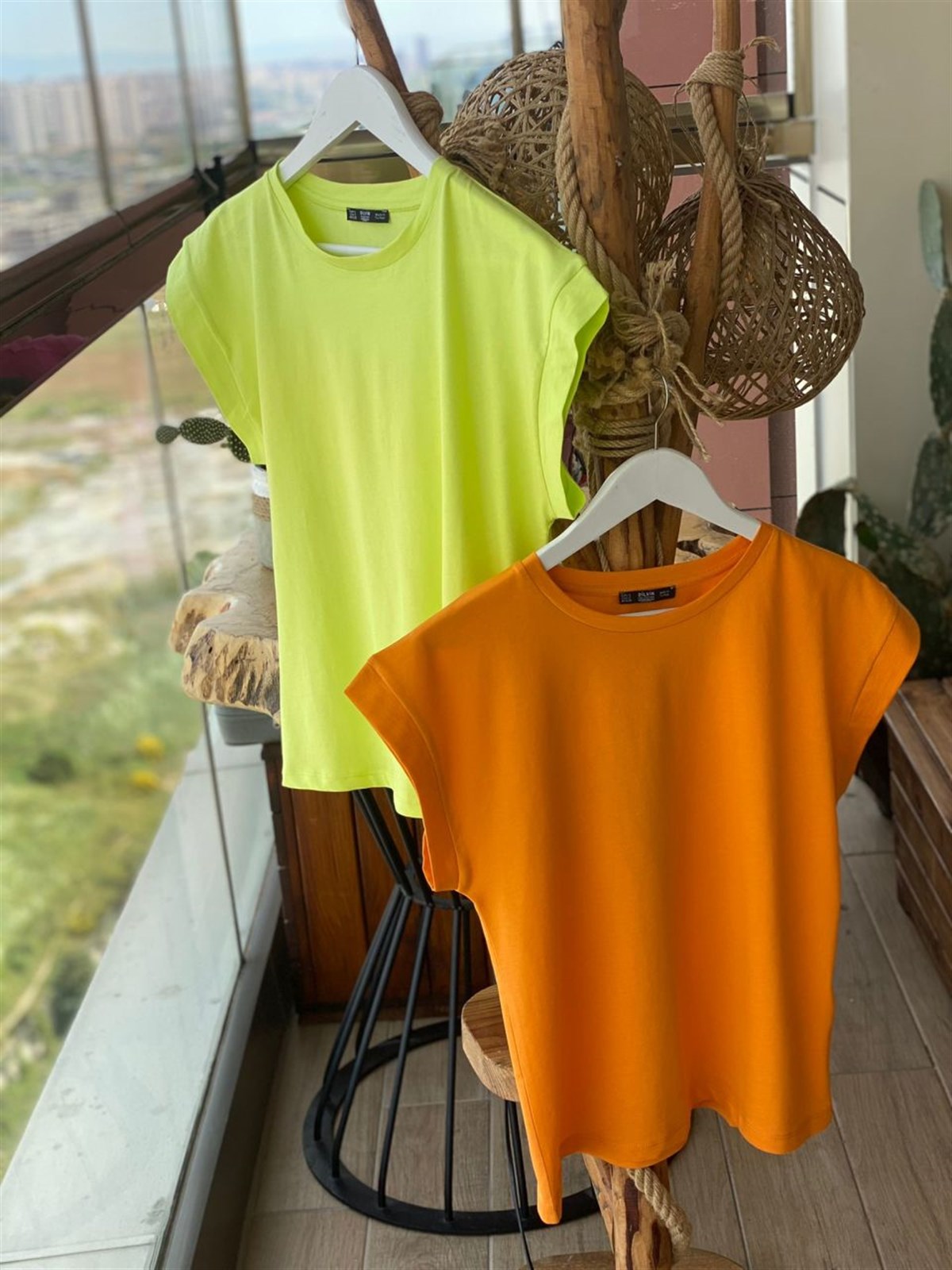 Bisiklet Yaka Penye Tshirt (Oranj & Fıstık Yeşili)