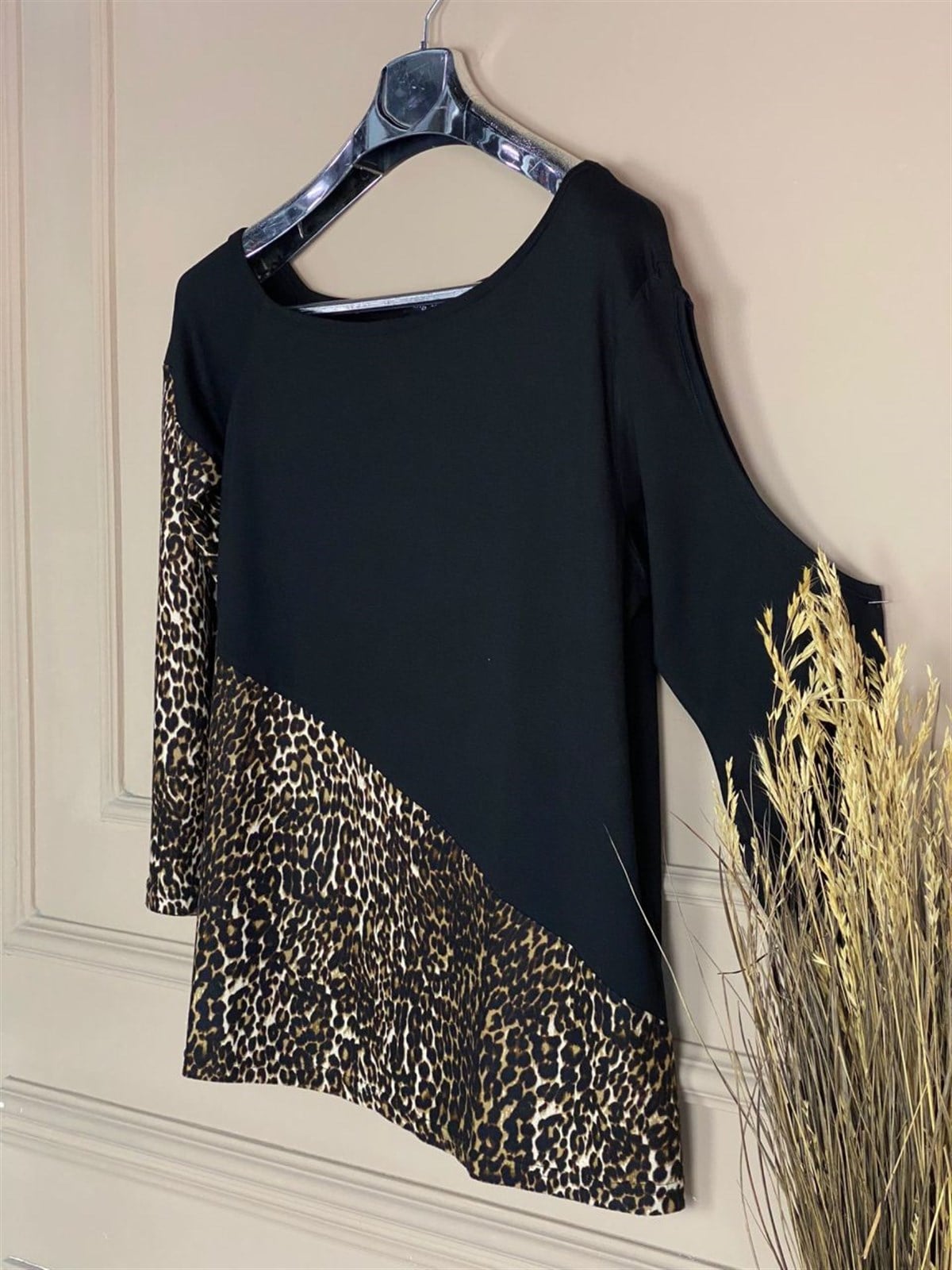 Çift Bloklu Leopar Detaylı Büyük Beden Bluz