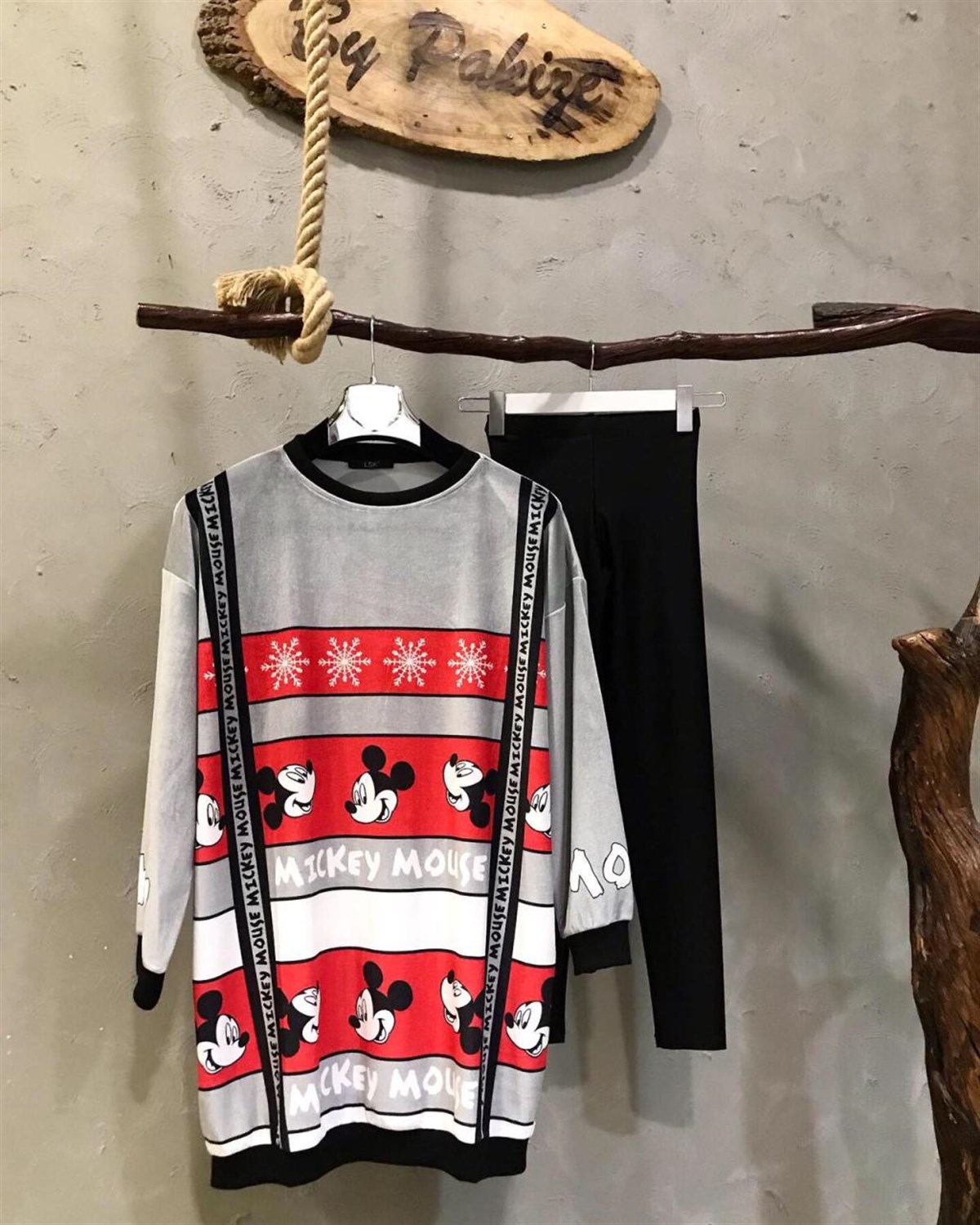 Çoklu Mickey Kadife Sweatshirt