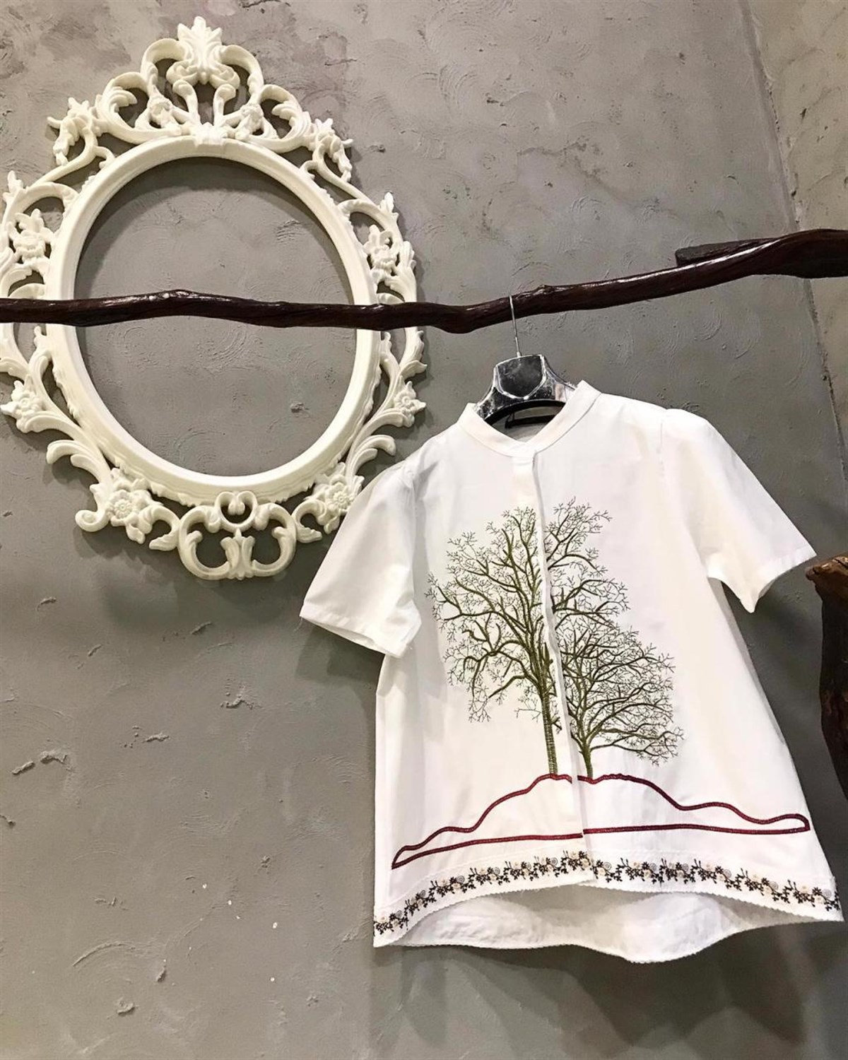Coton Kumaş Nakış Detaylı Gömlek