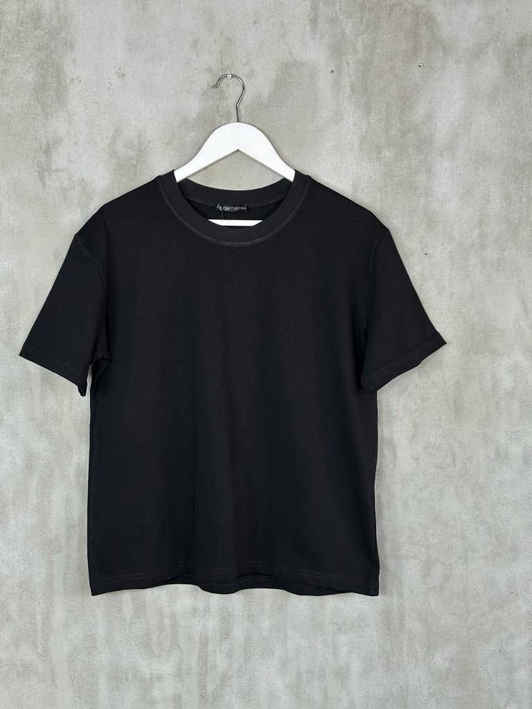 Dekoratif Dikişli Bisiklet Yaka Tshirt (Siyah)