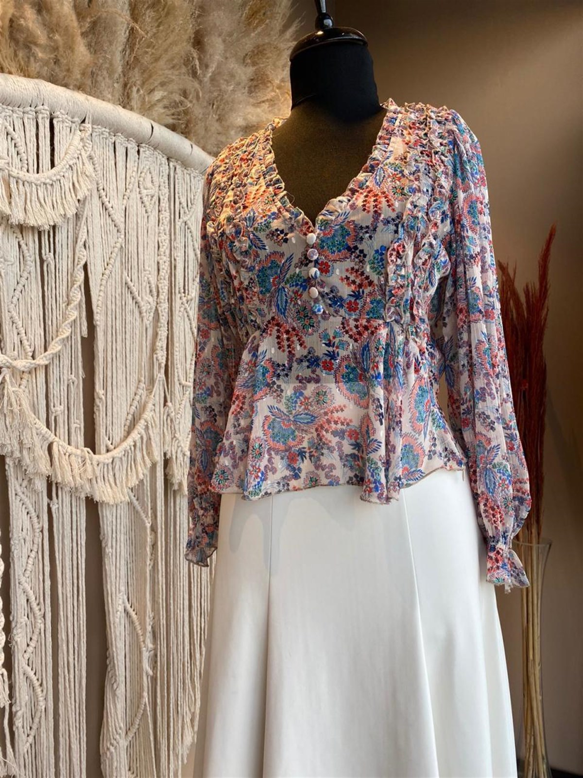 Desenli V Yaka Peplum Bluz
