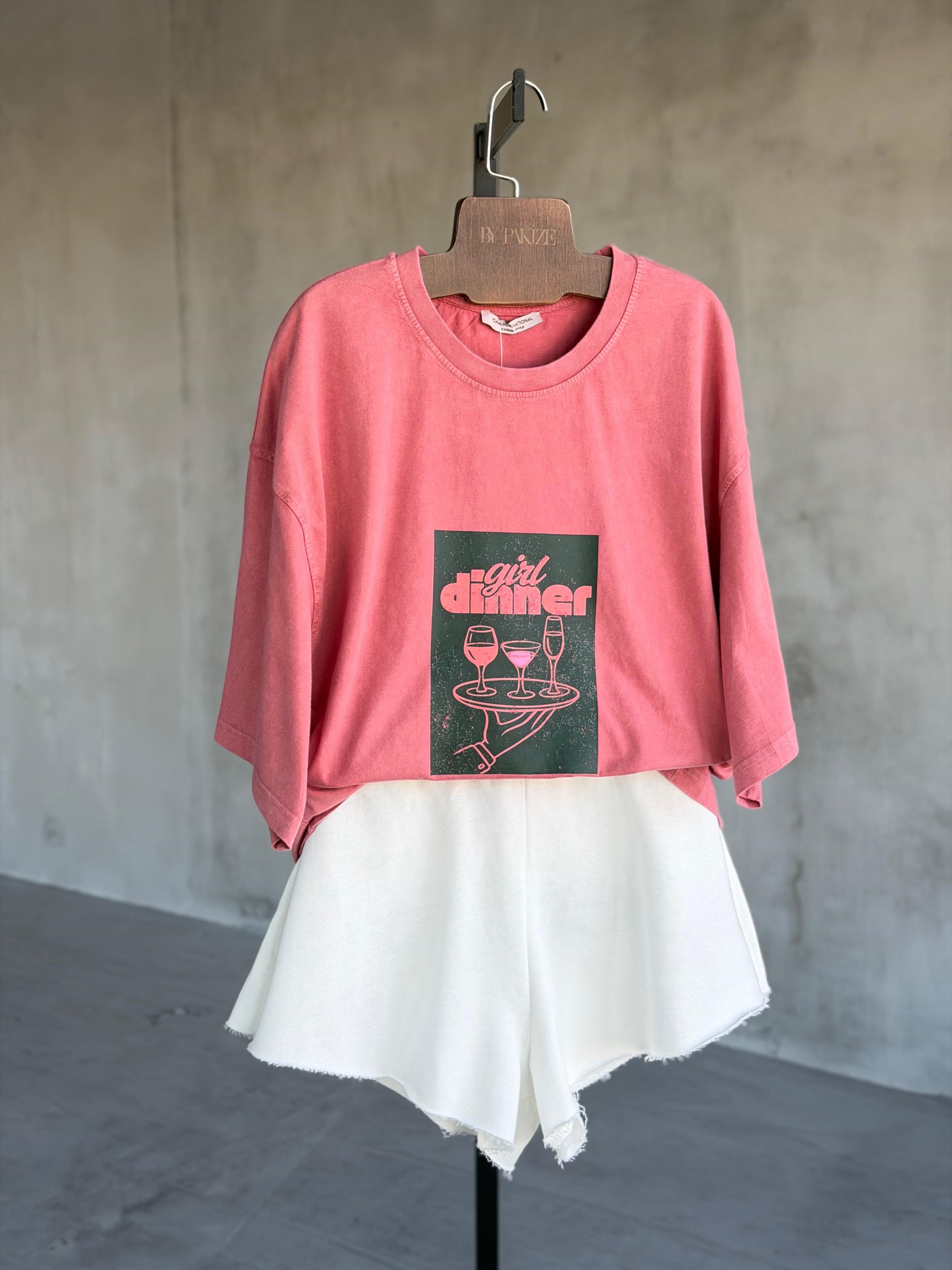 Girl Dinner Yazı Baskılı Oversize Tişört (Kiremit)