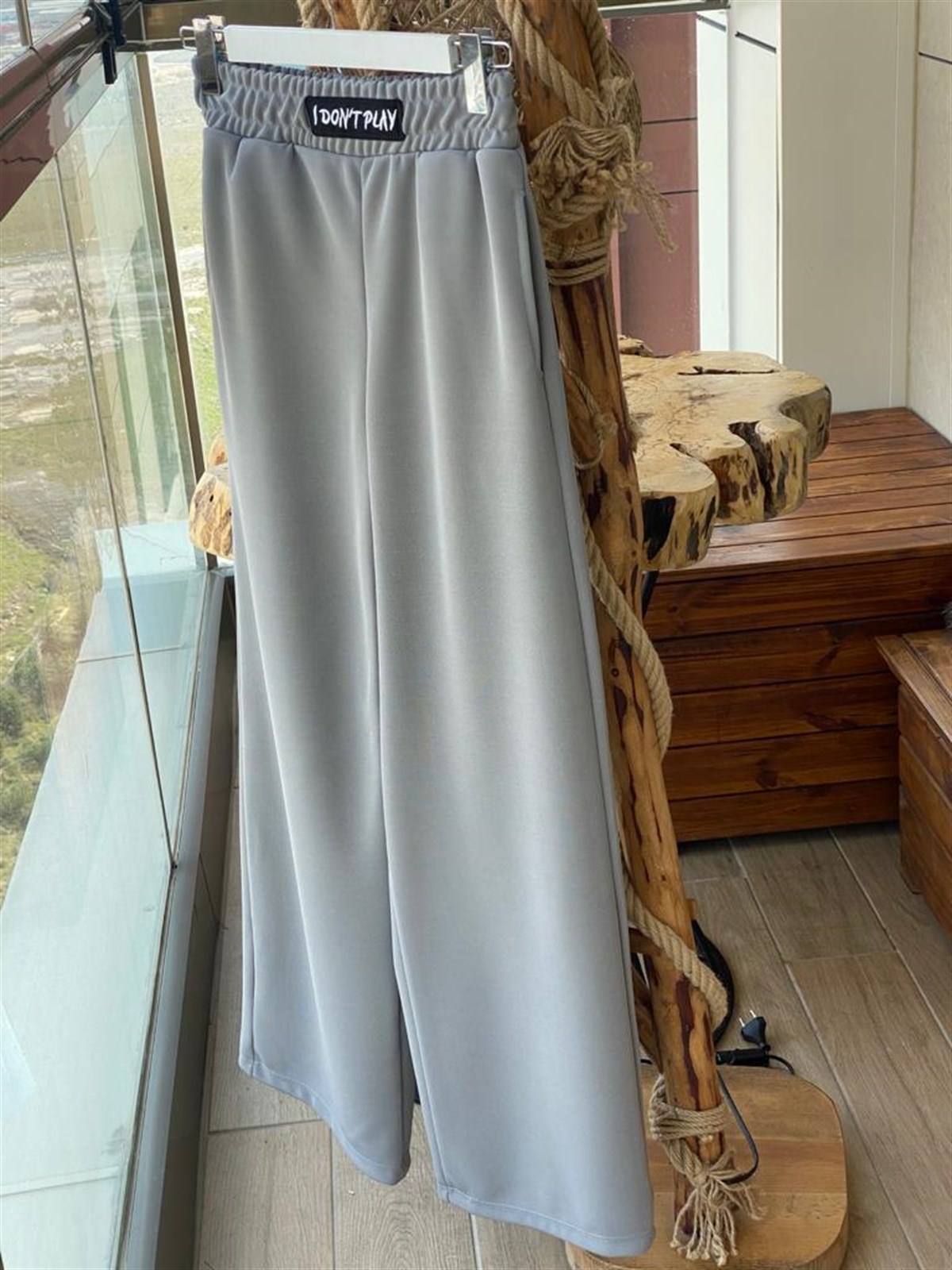 Hafif Simli Geniş Paça Eşofman Pantolon (GRİ)