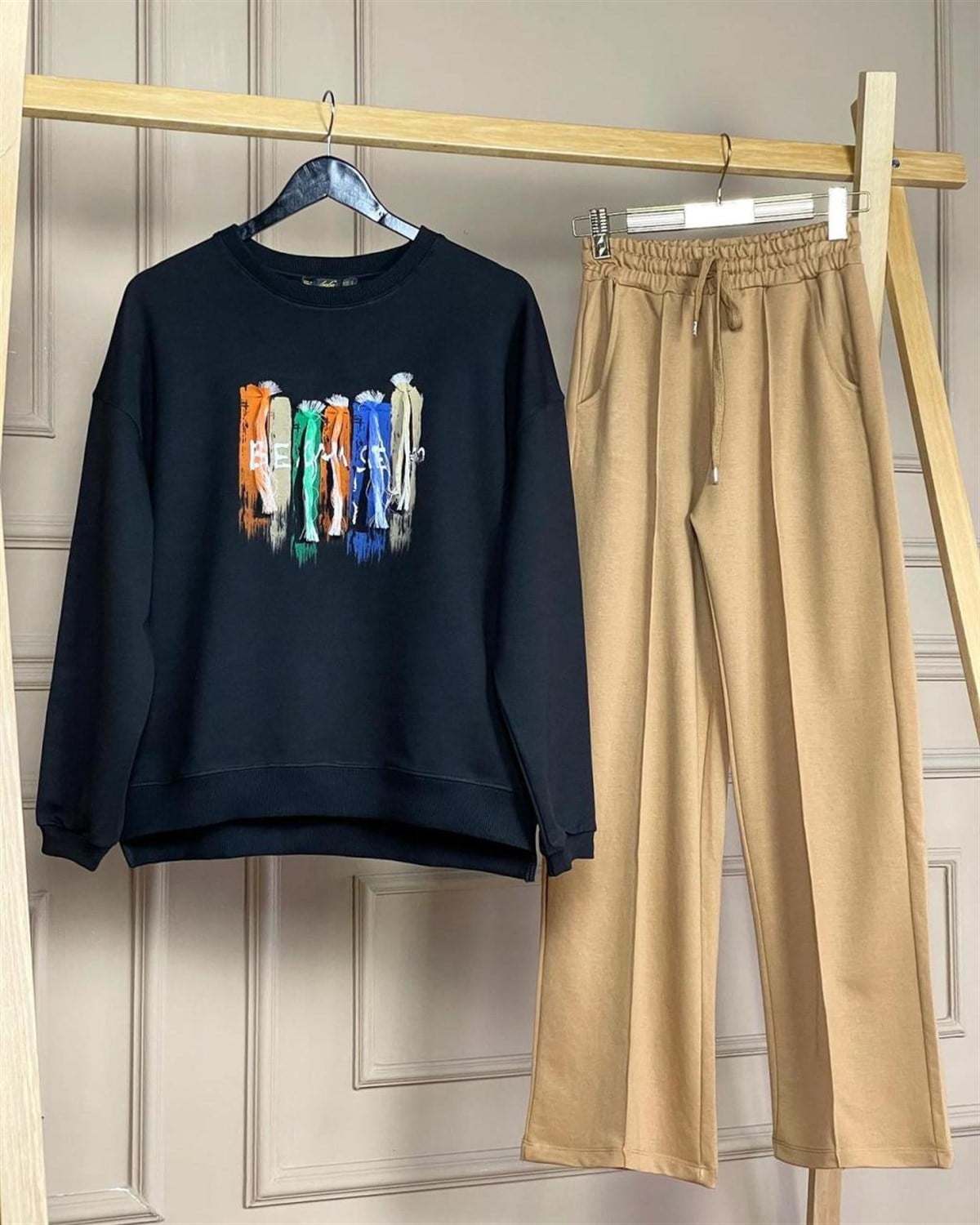 İkiiplik Sweat Kumaş Önden Dikiş Detaylı Pantolon (CAMEL)