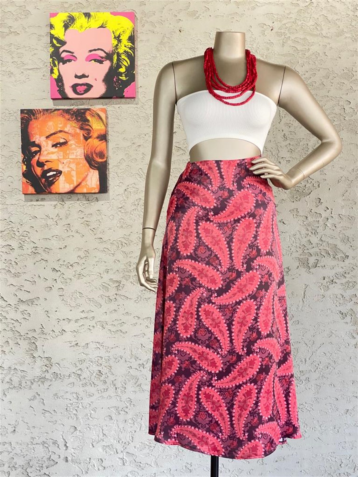 Kırmızı Şal Detay Tasarım Saten Etek 