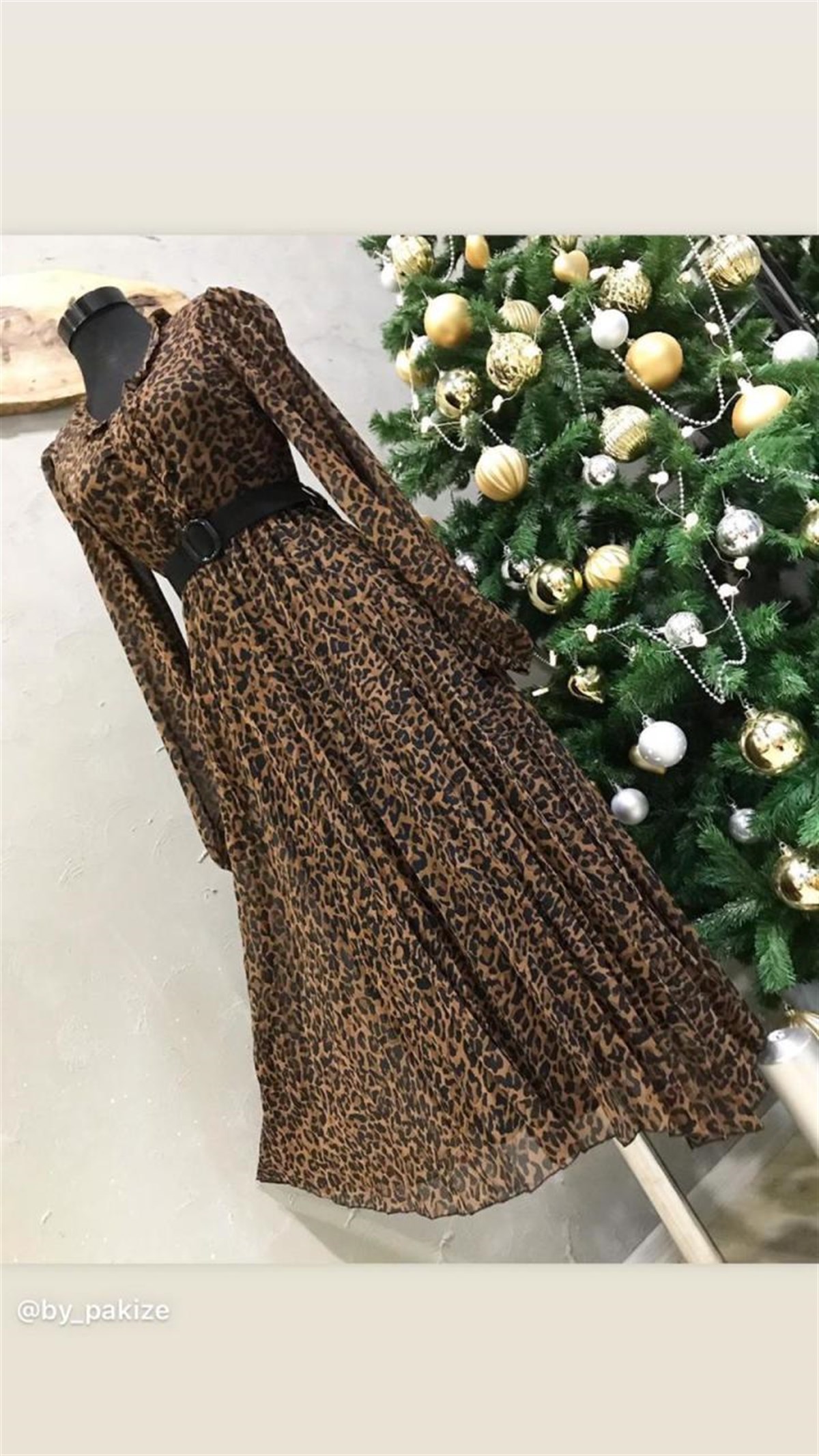 Leopar Desenli Piliseli Midi Boy Elbise