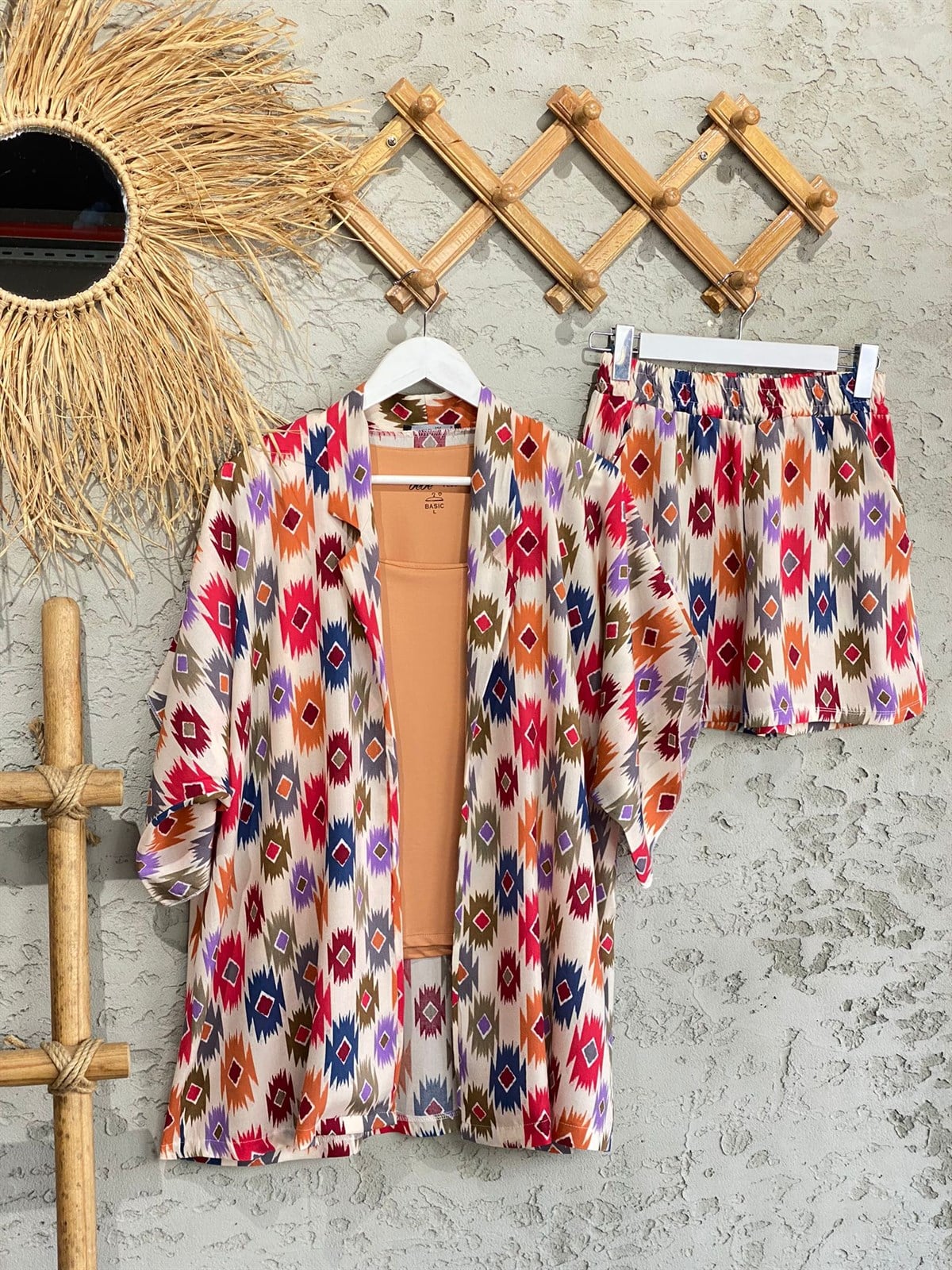 Motif Desenli Kimono Şort Takım