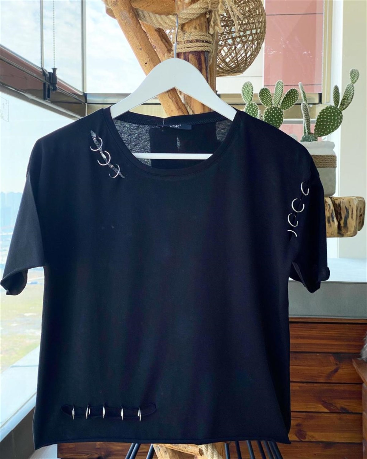 Piercing Model Basic Tshirt (SİYAH)