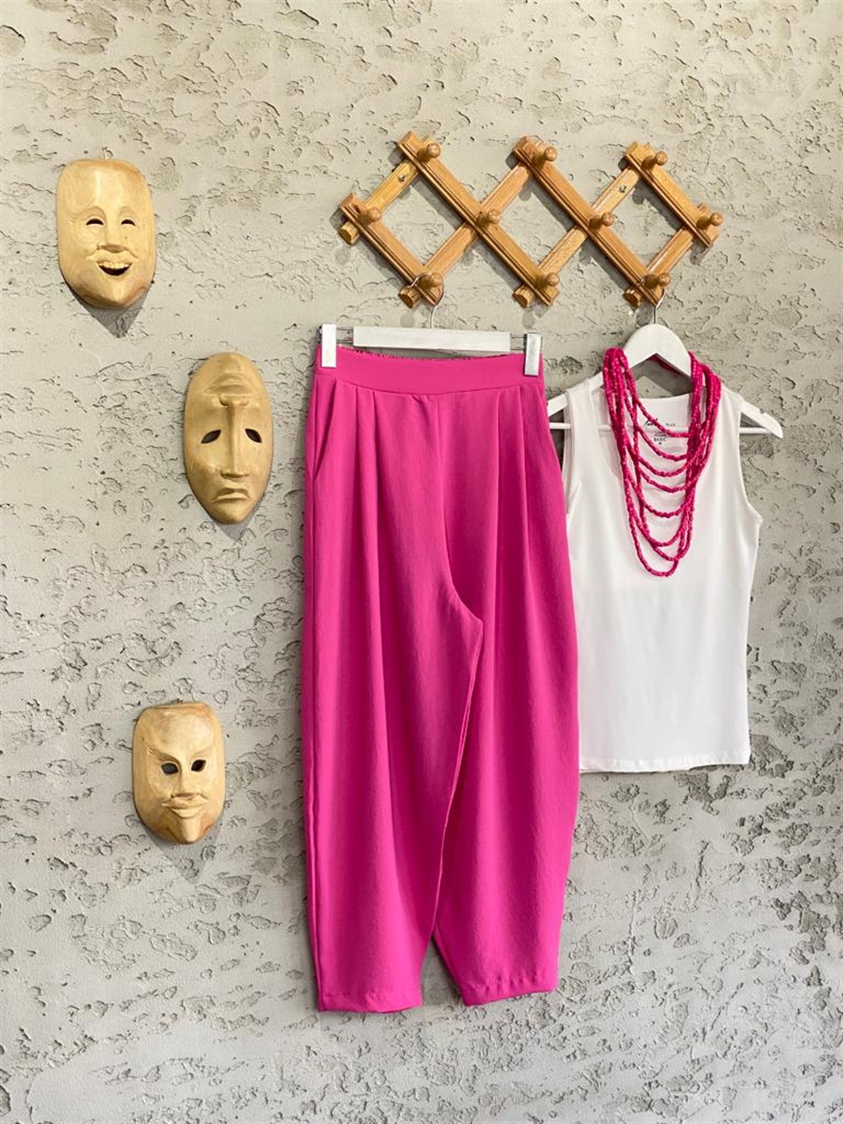 Pilili Bombeli Paça Detay Pantolon (Pembe)